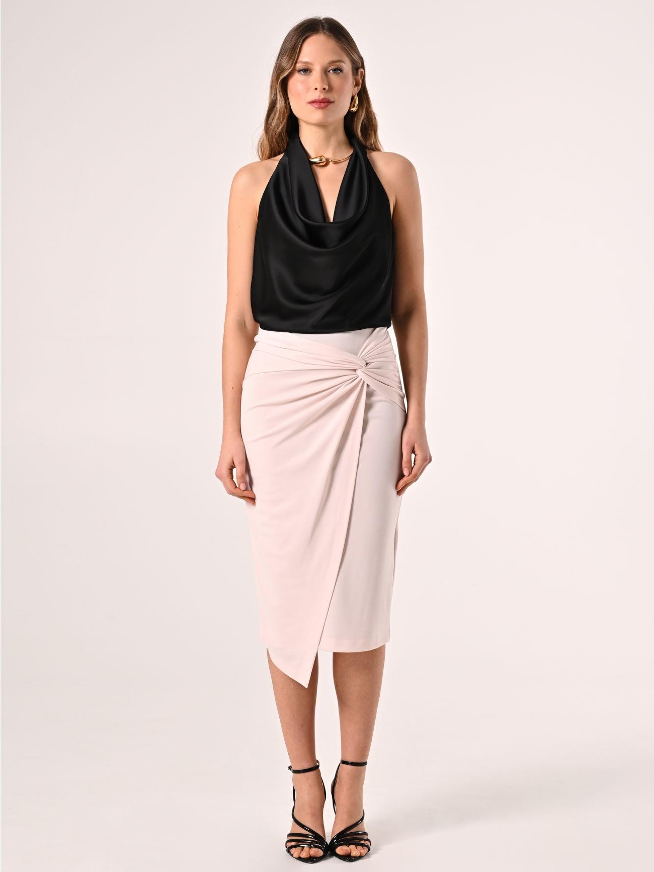 Beige Pencil Skirt with Knot det_1