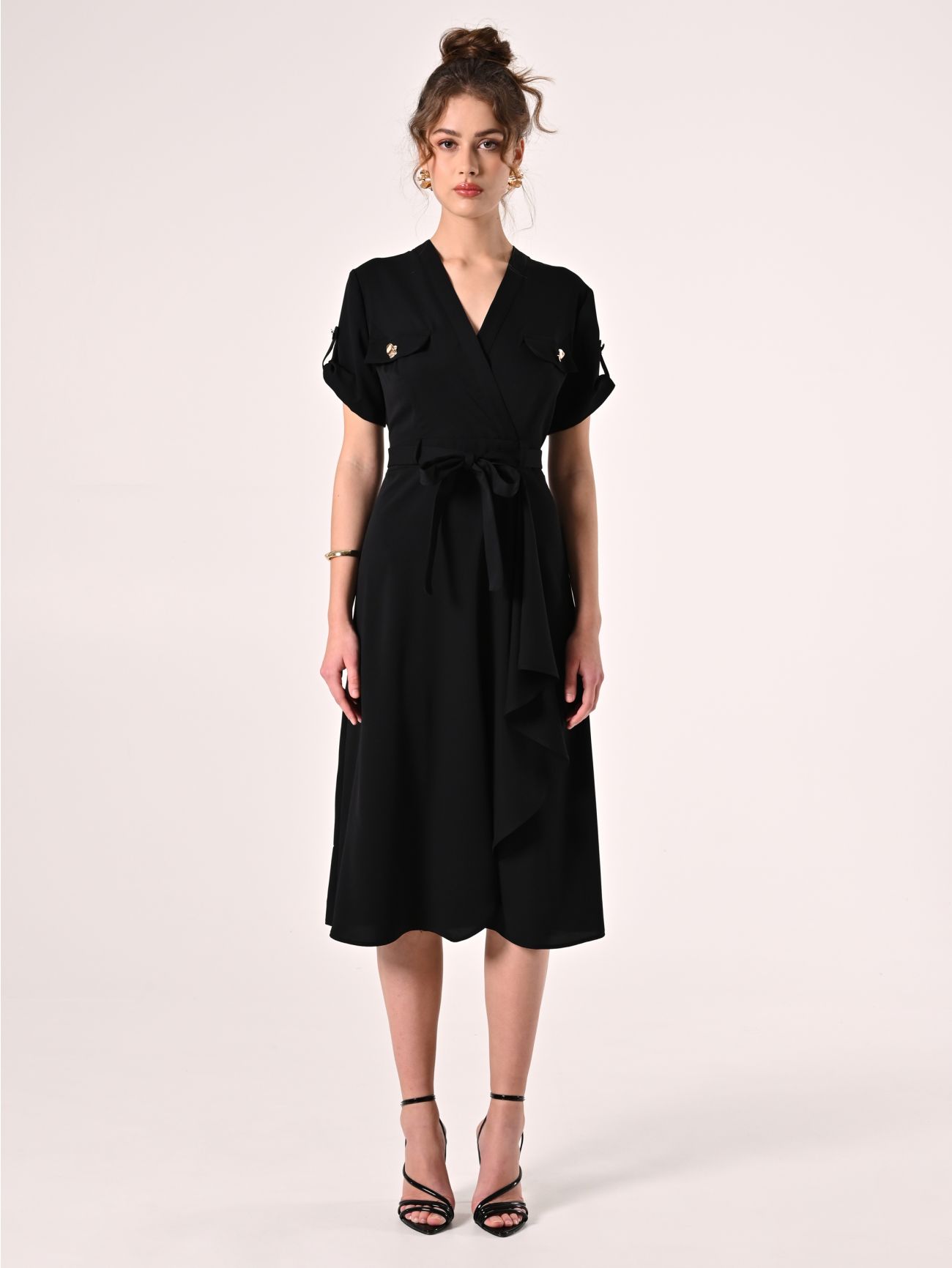 Utility-Hemdblusenkleid in Schwarz aus Viskose det_1