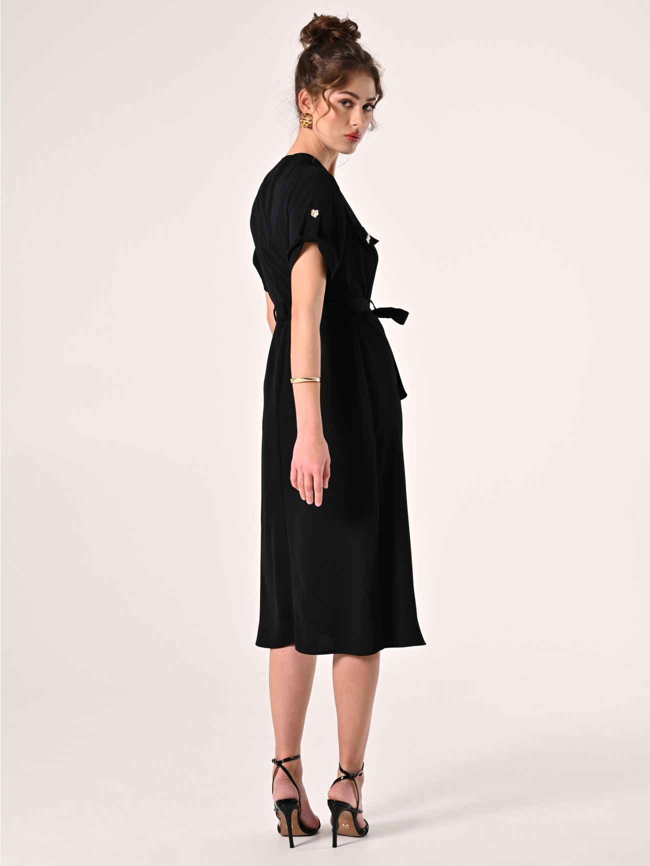 Utility-Hemdblusenkleid in Schwarz aus Viskose det_3