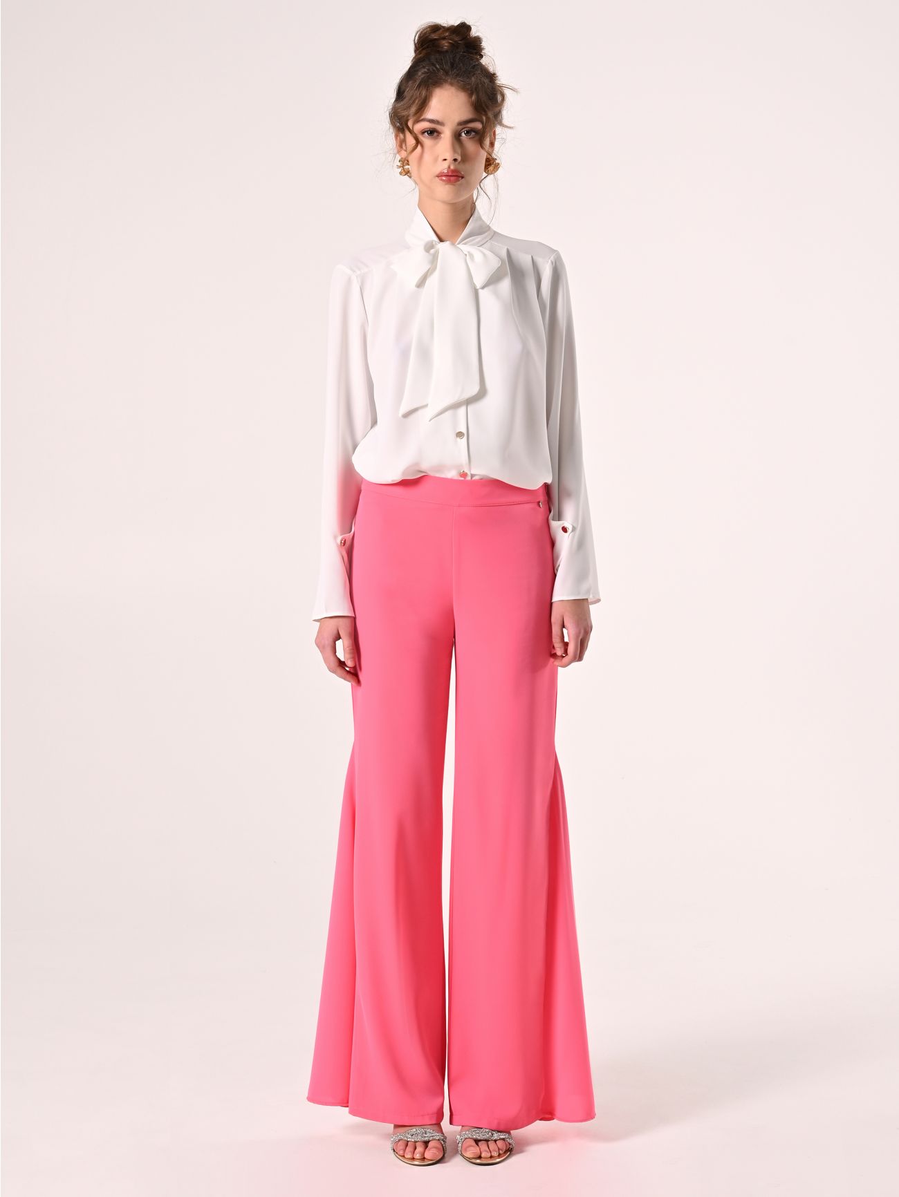 Pantaloni in Cadi color Camelia det_1