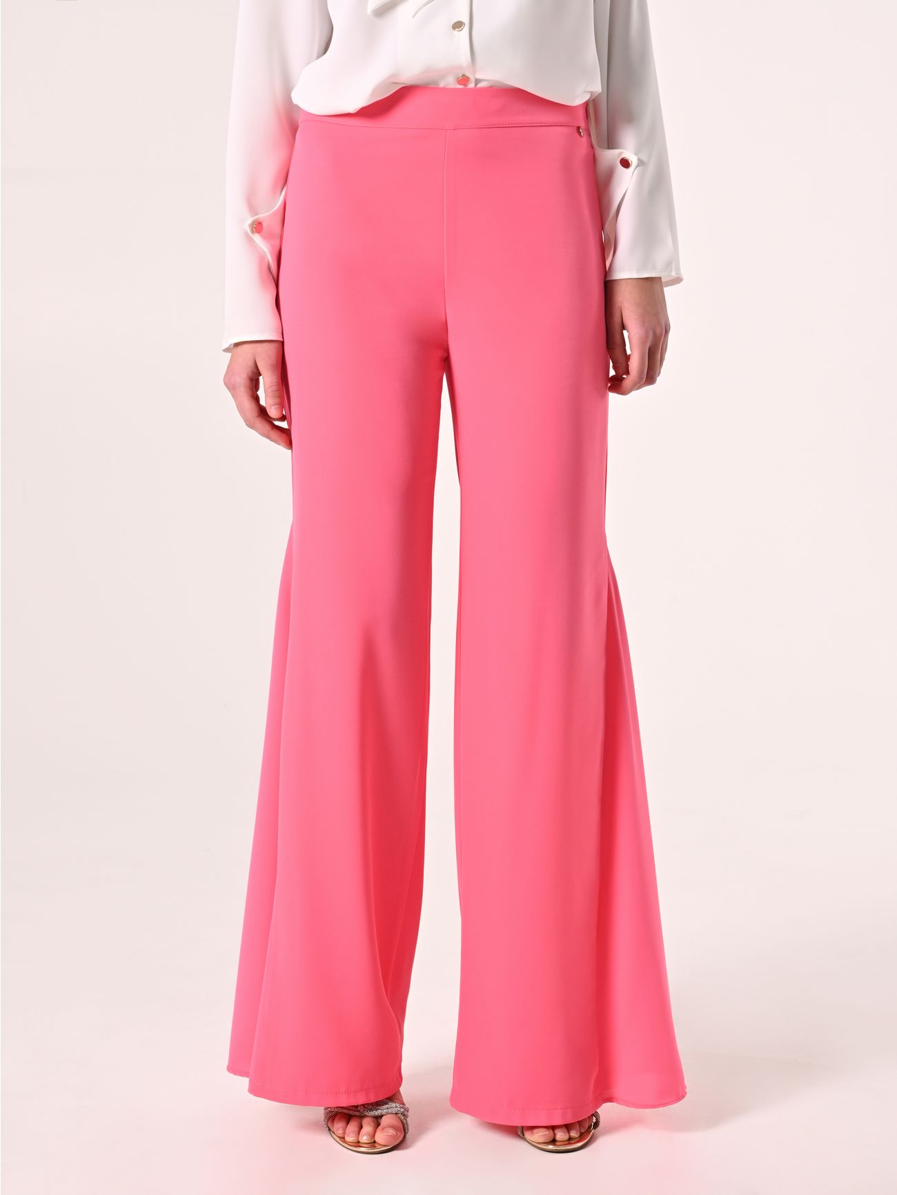 Pantaloni in Cadi color Camelia det_2