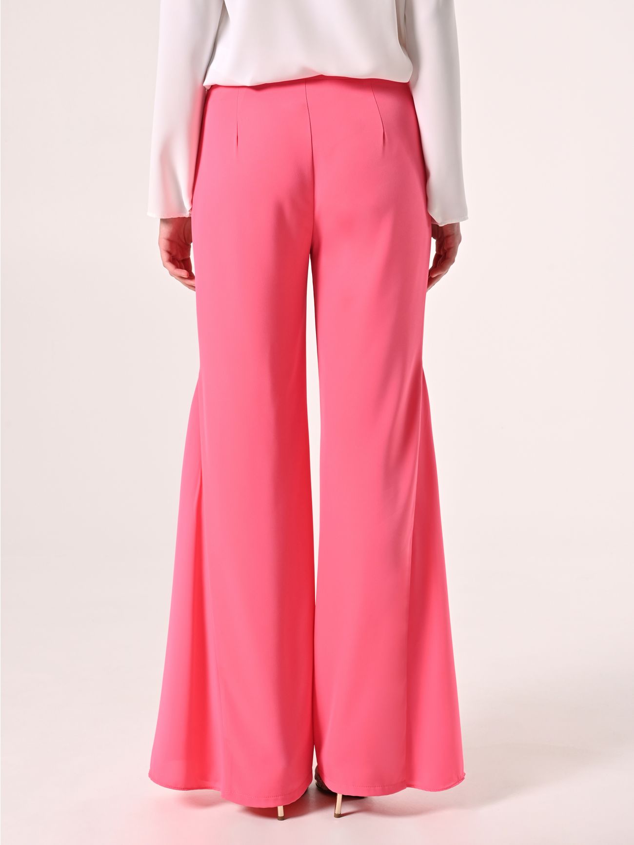 Pantaloni in Cadi color Camelia det_3