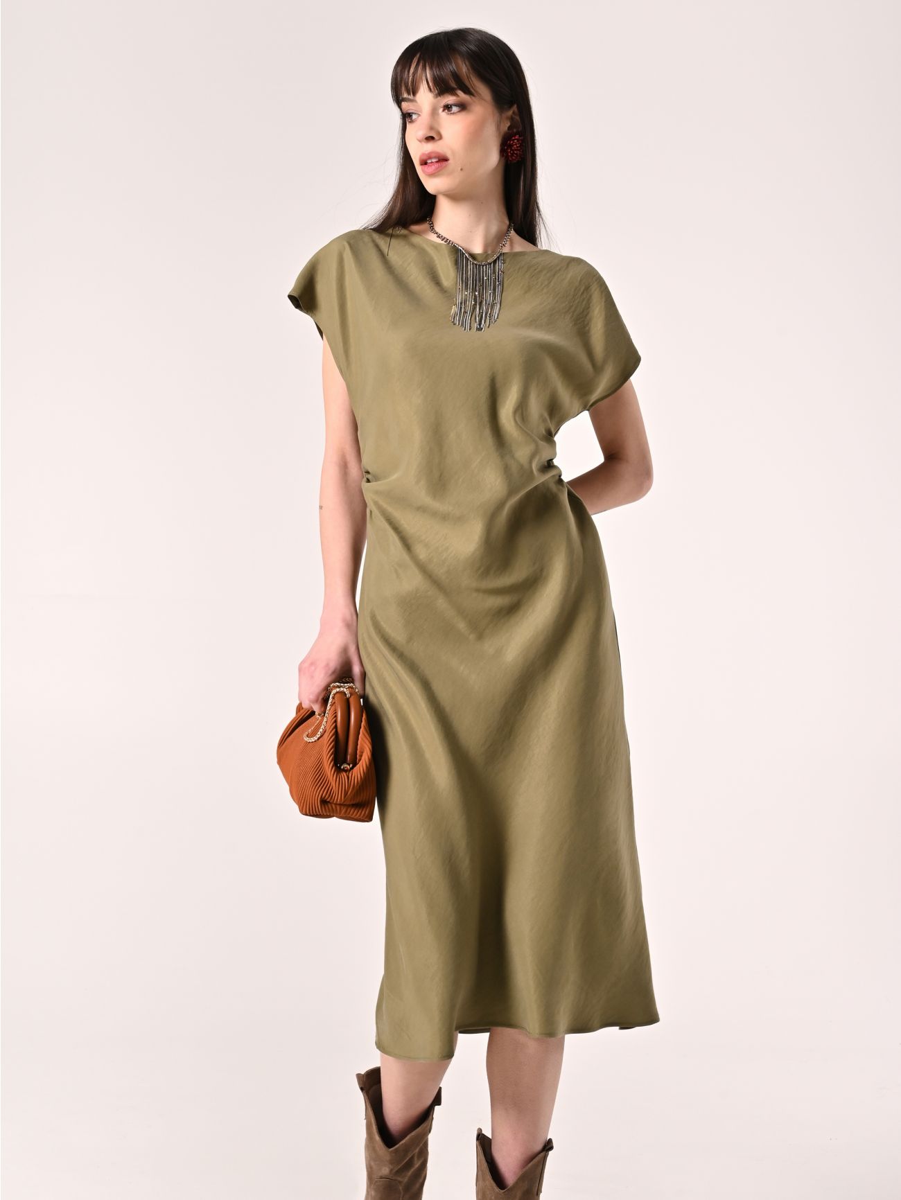Vestido de viscosa verde militar sp_e1