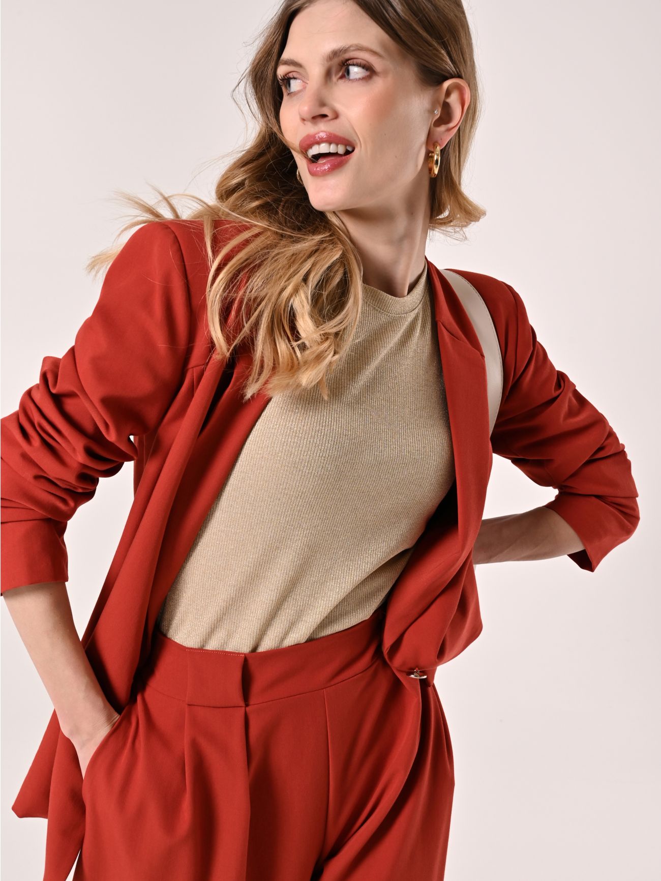 Veste déstructurée couleur terracotta sp_e1