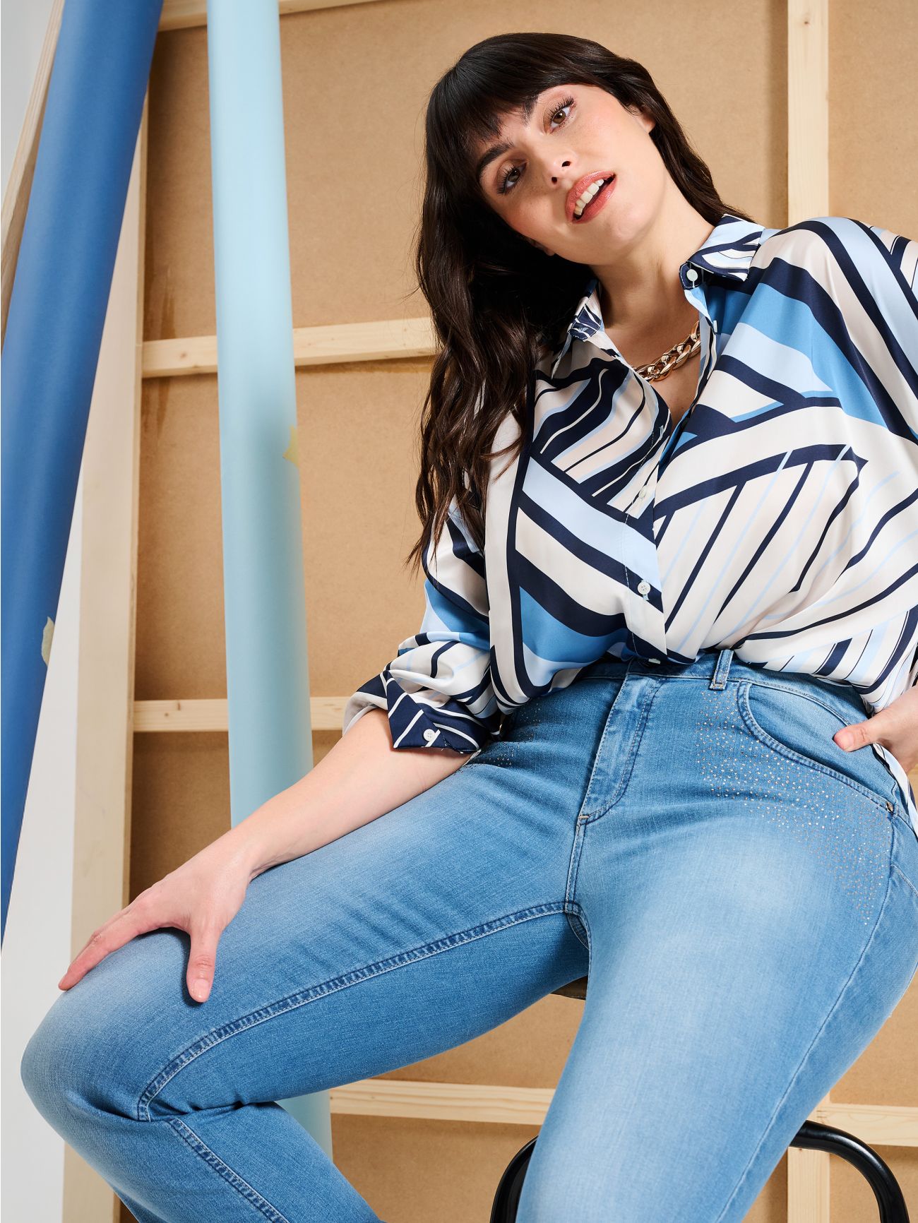 Camisa curvy con rayas celestes  Rinascimento