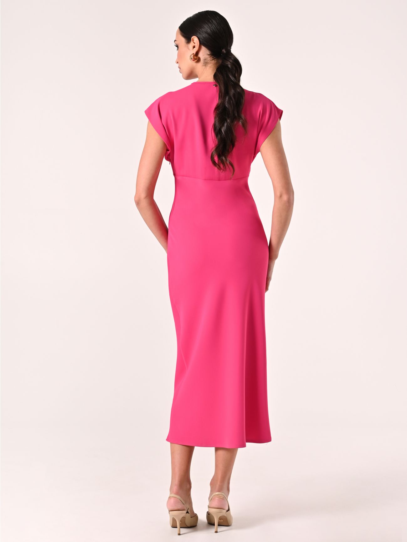 Robe midi fuchsia en satin det_3