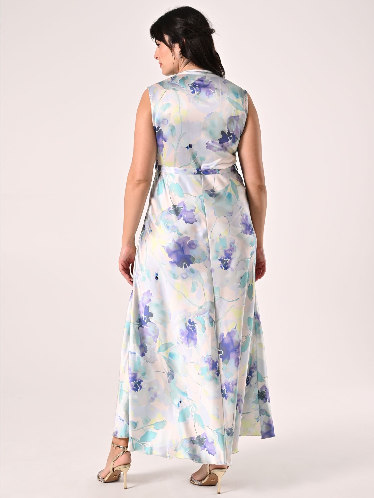 Curvy Long Floral-print Dress det_3