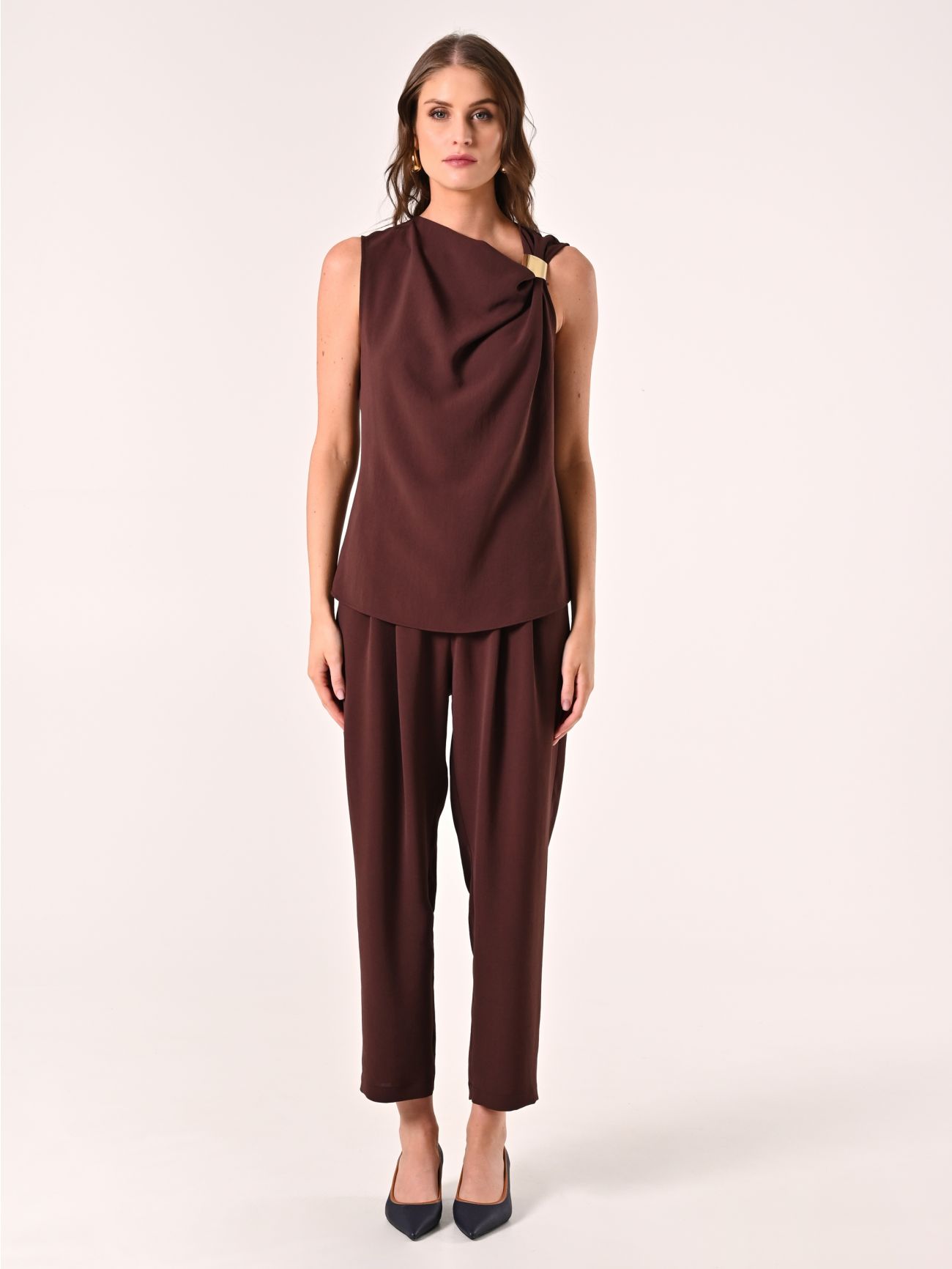 Top marron couleur chocolat effet gaufré det_1