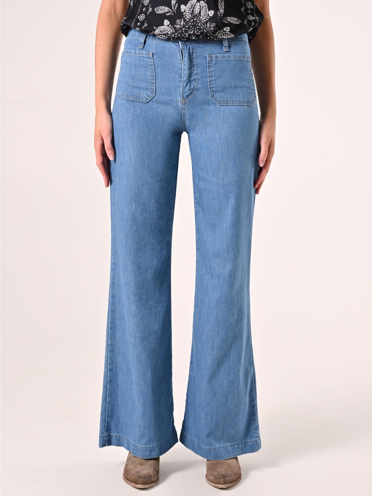 Jeans with Flap Pockets det_2