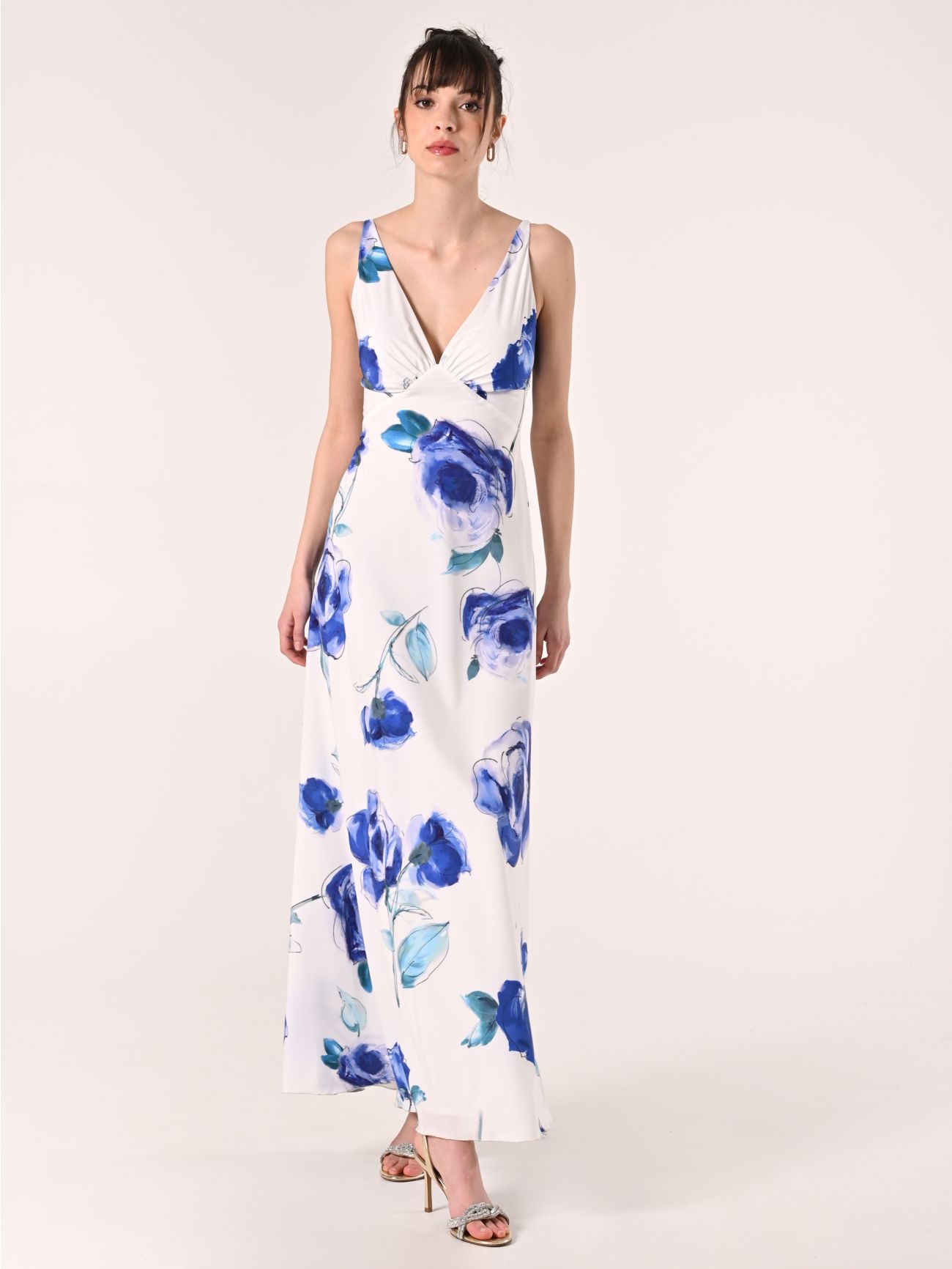 Vestido largo con estampado floral azul in_i7