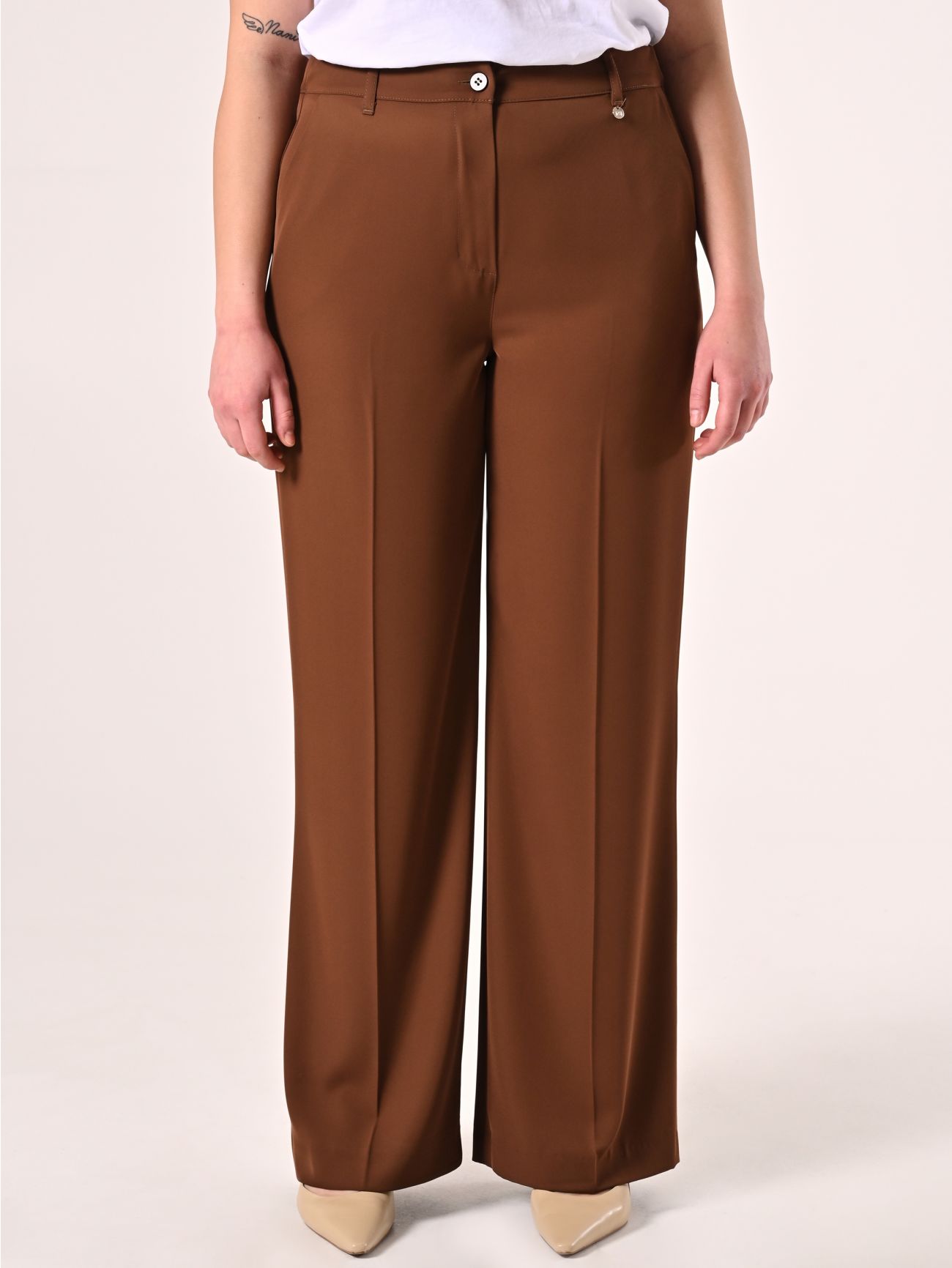 Curvy Chocolate Loose Trousers det_2