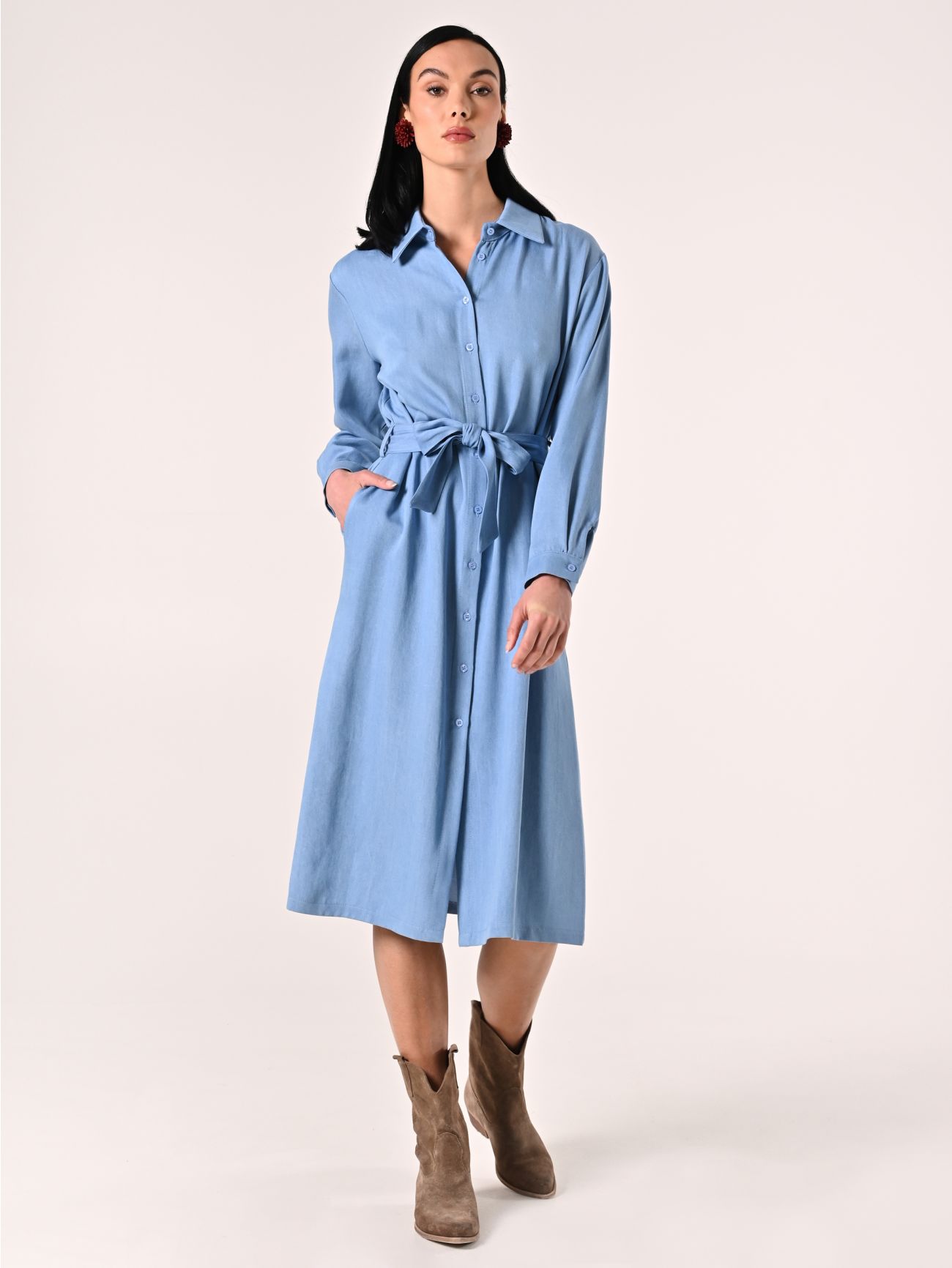 Hemdblusenkleid in Hellblau aus Cady in_i7