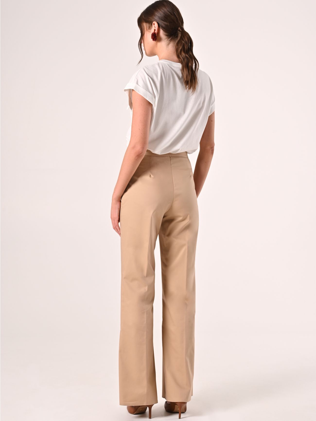 Hose in Beige aus Baumwolle mit Klappen det_3