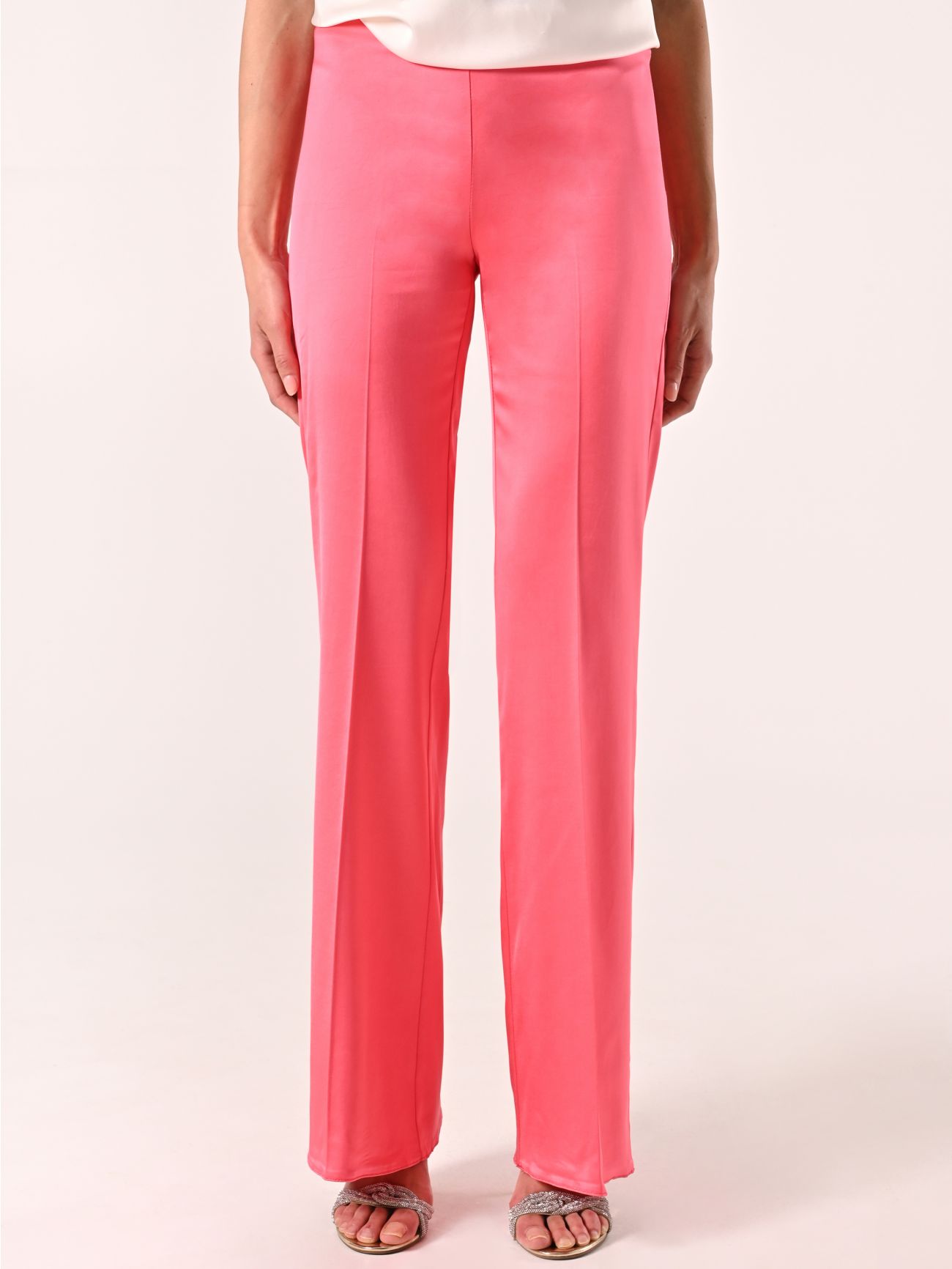 Pantalon rose pâle en satin de viscose det_2