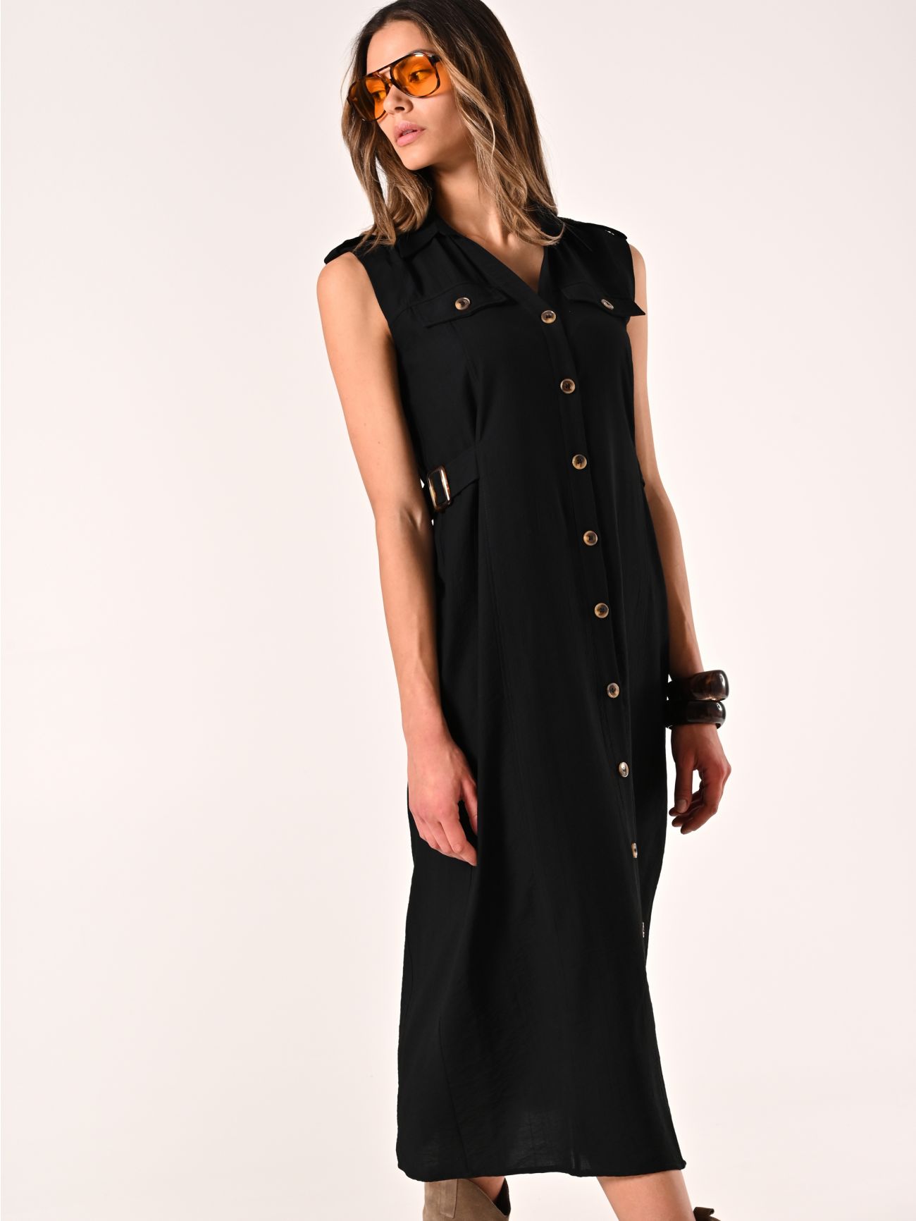 Black Shirt Dress with Horn-effect Buttons sp_e1