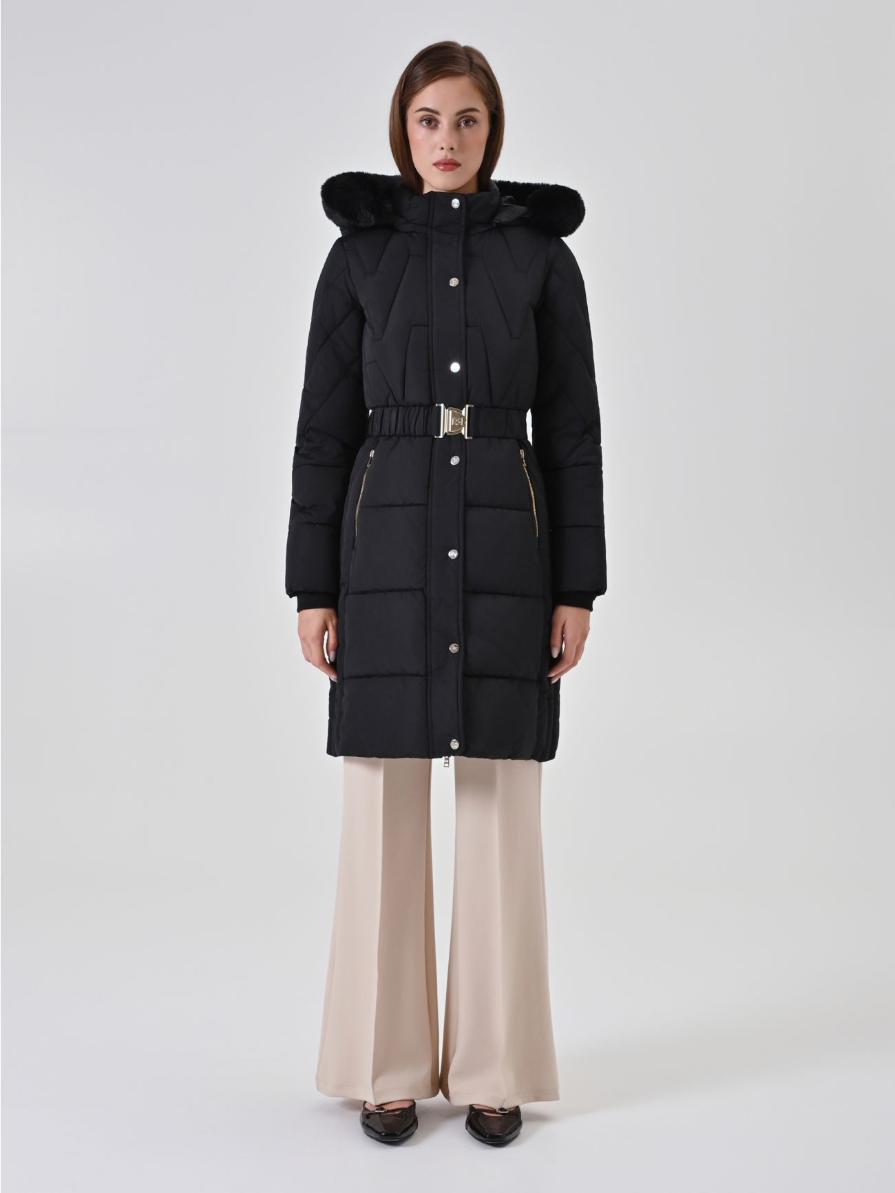 Black quilted belted puffer jacket det_1