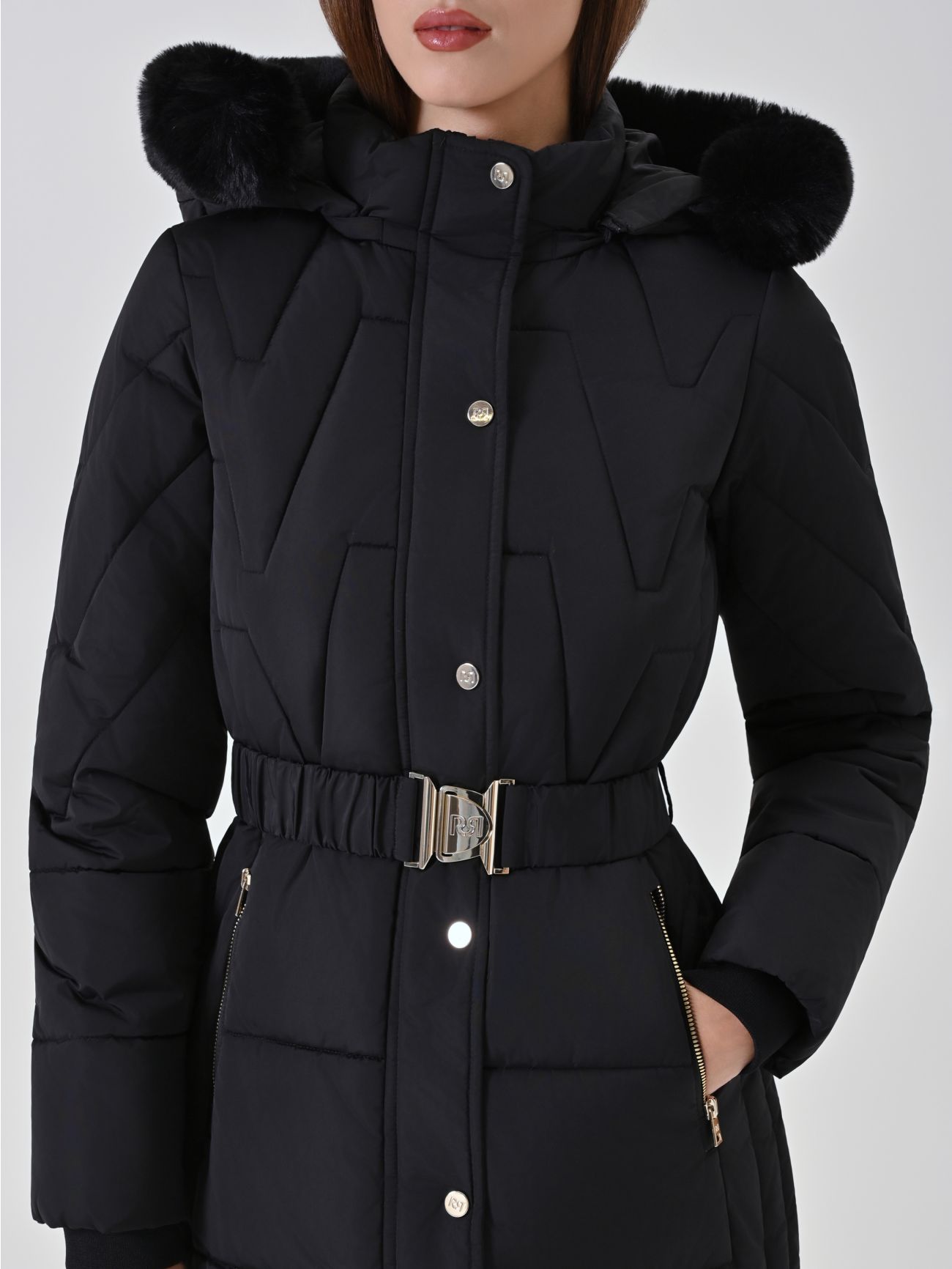 Black quilted belted puffer jacket in_i5