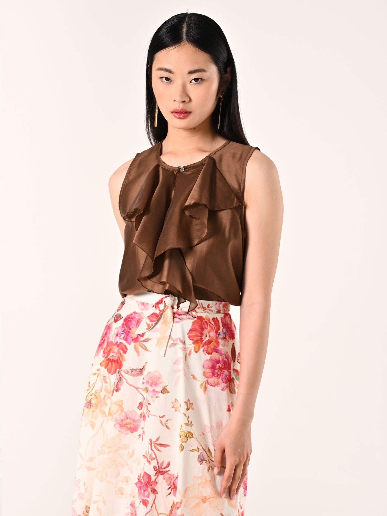 Brown Ruffled Blouse in_i7