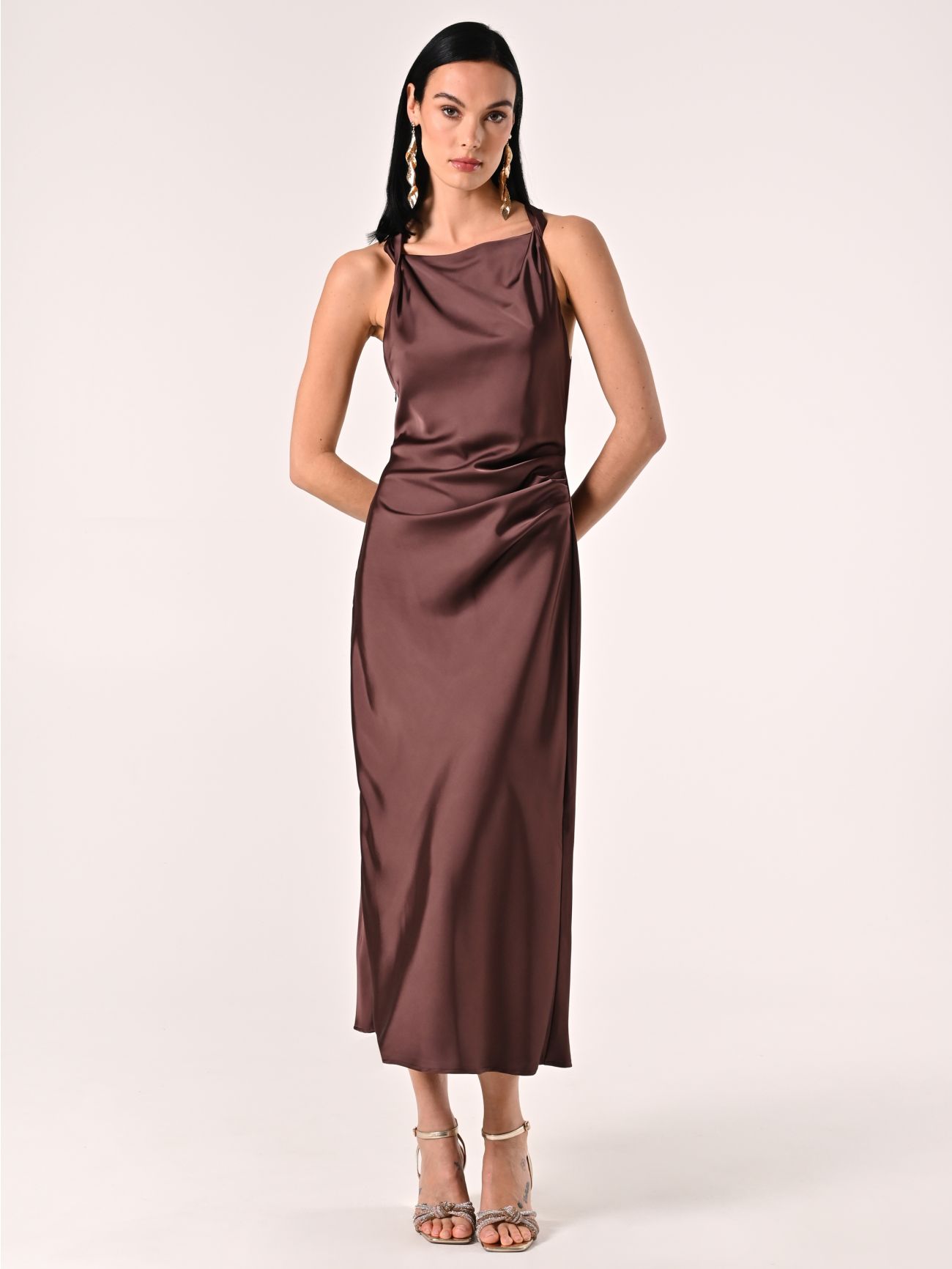 Kleid aus Satin in der Farbe Schokolade in_i7