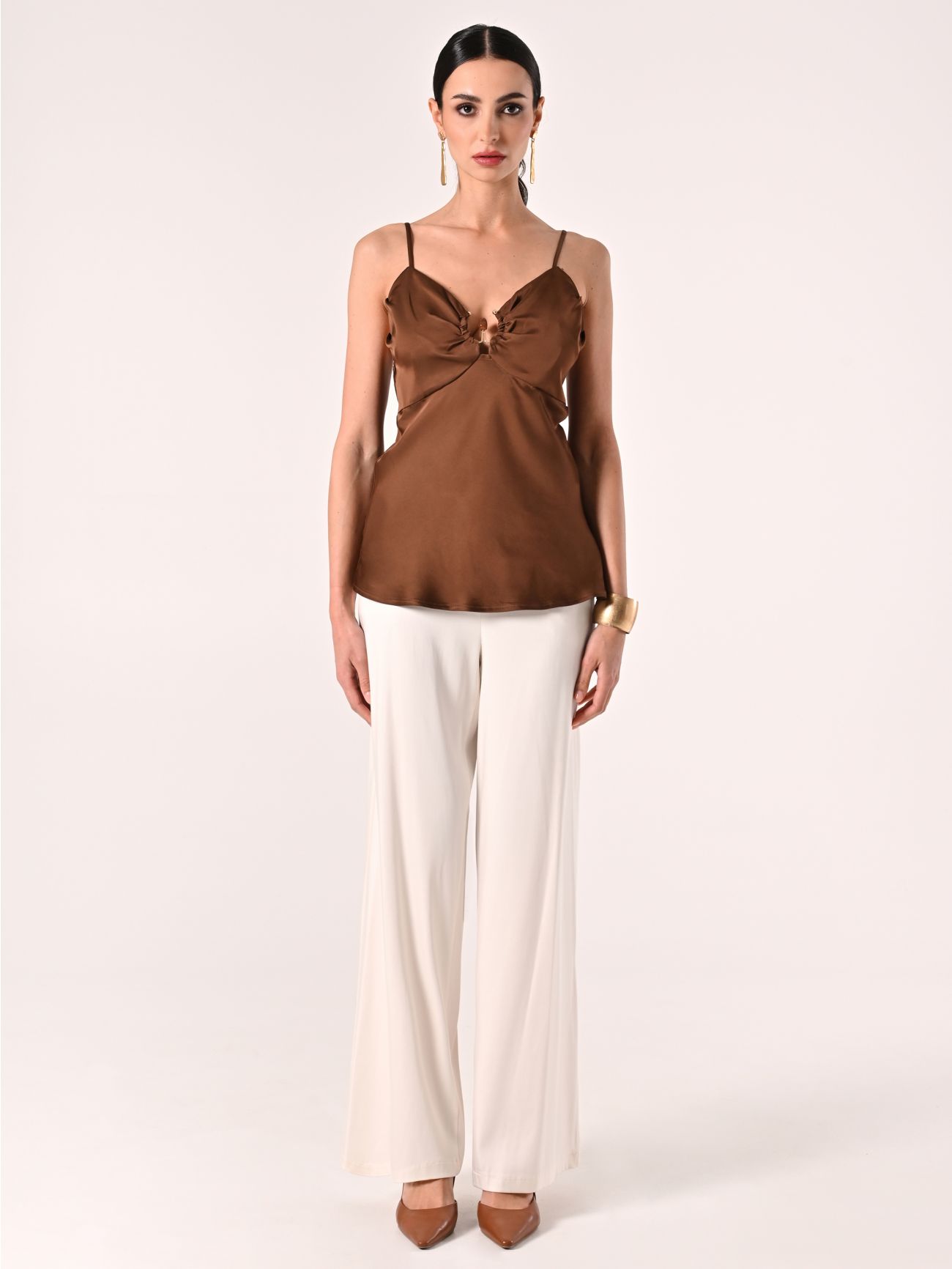 Top marron en satin det_1