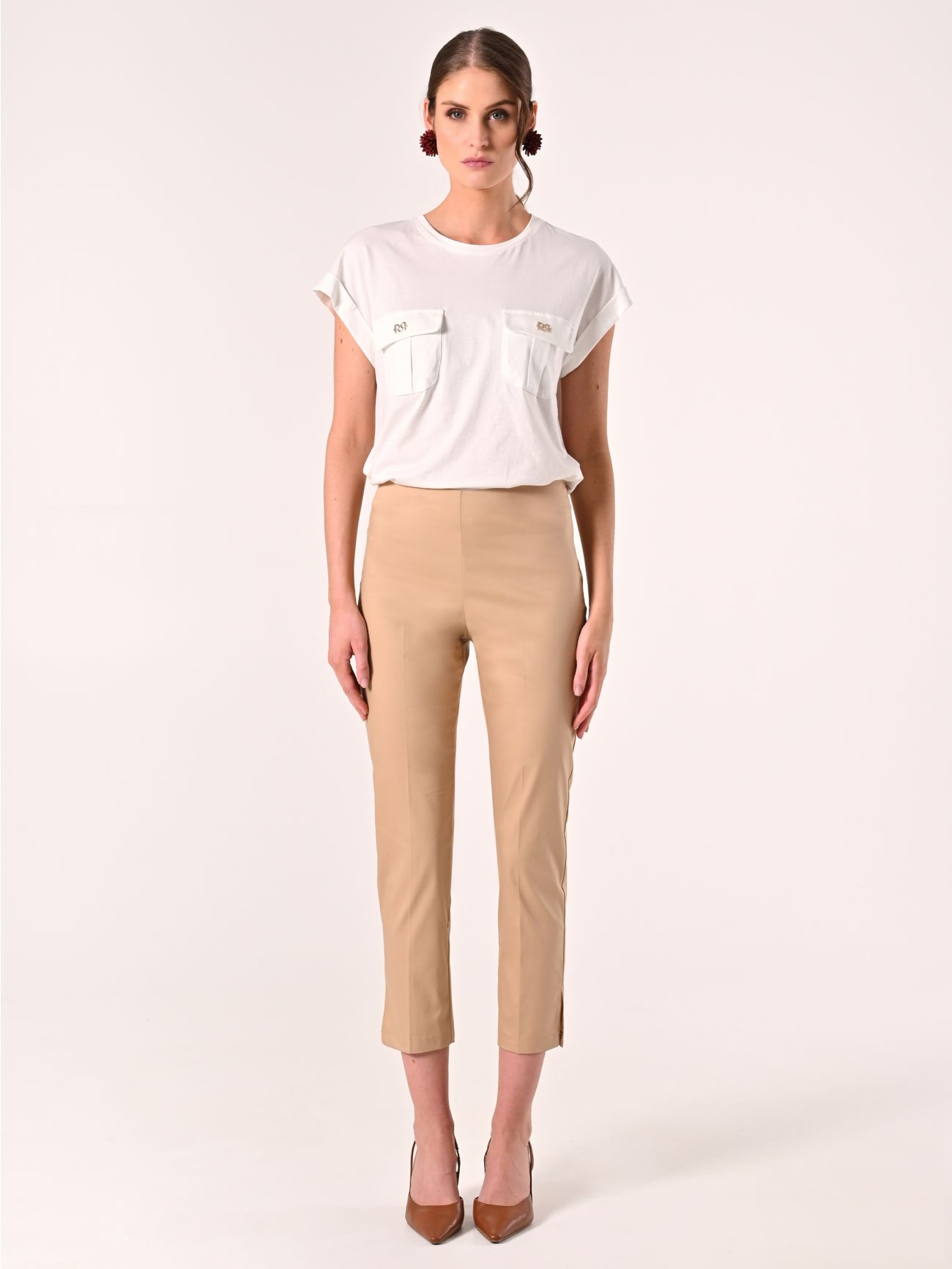 Pantalón pitillo de algodón beige oscuro det_1