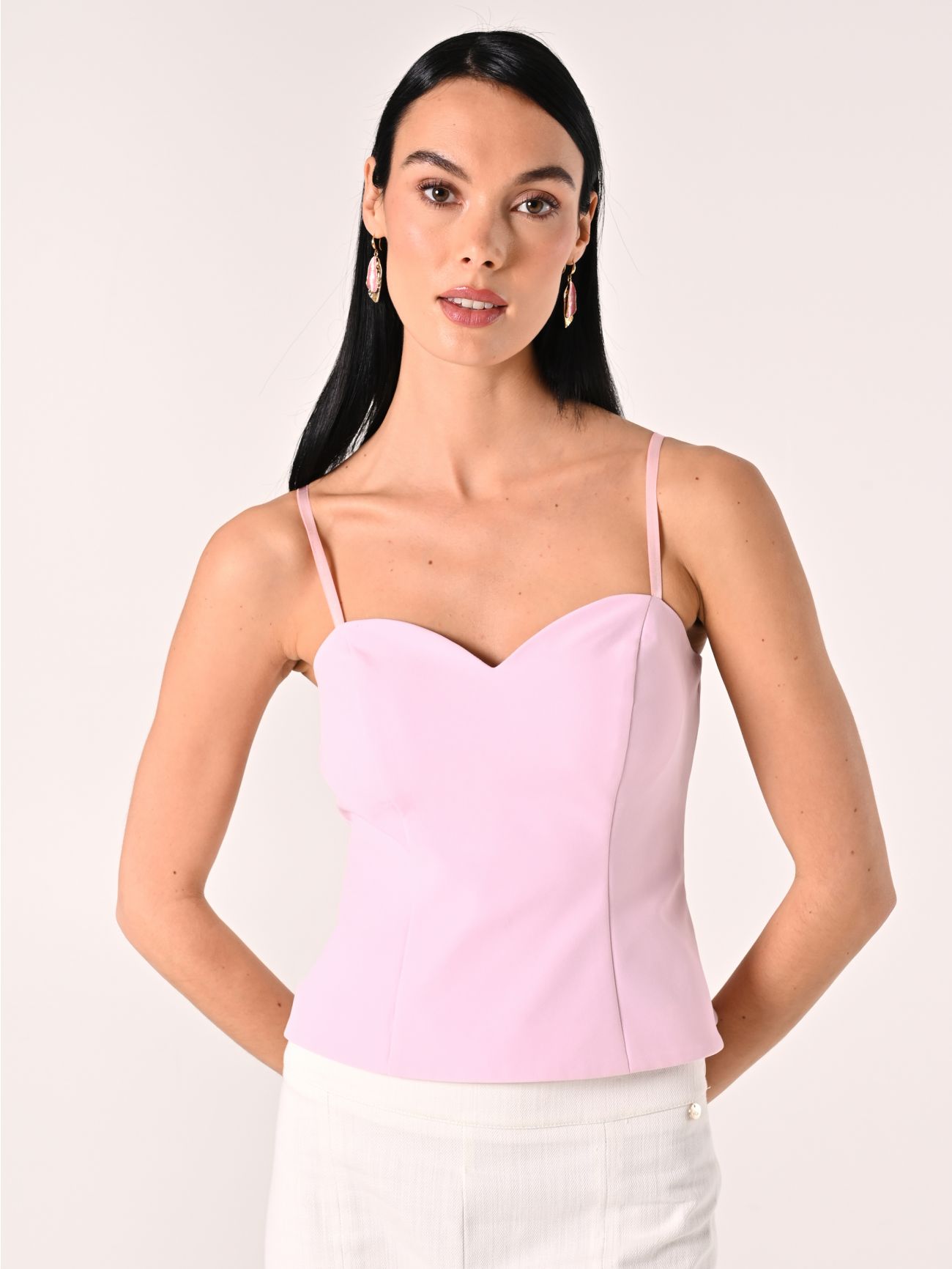 Top rose avec broches à nœuds et strass in_i7