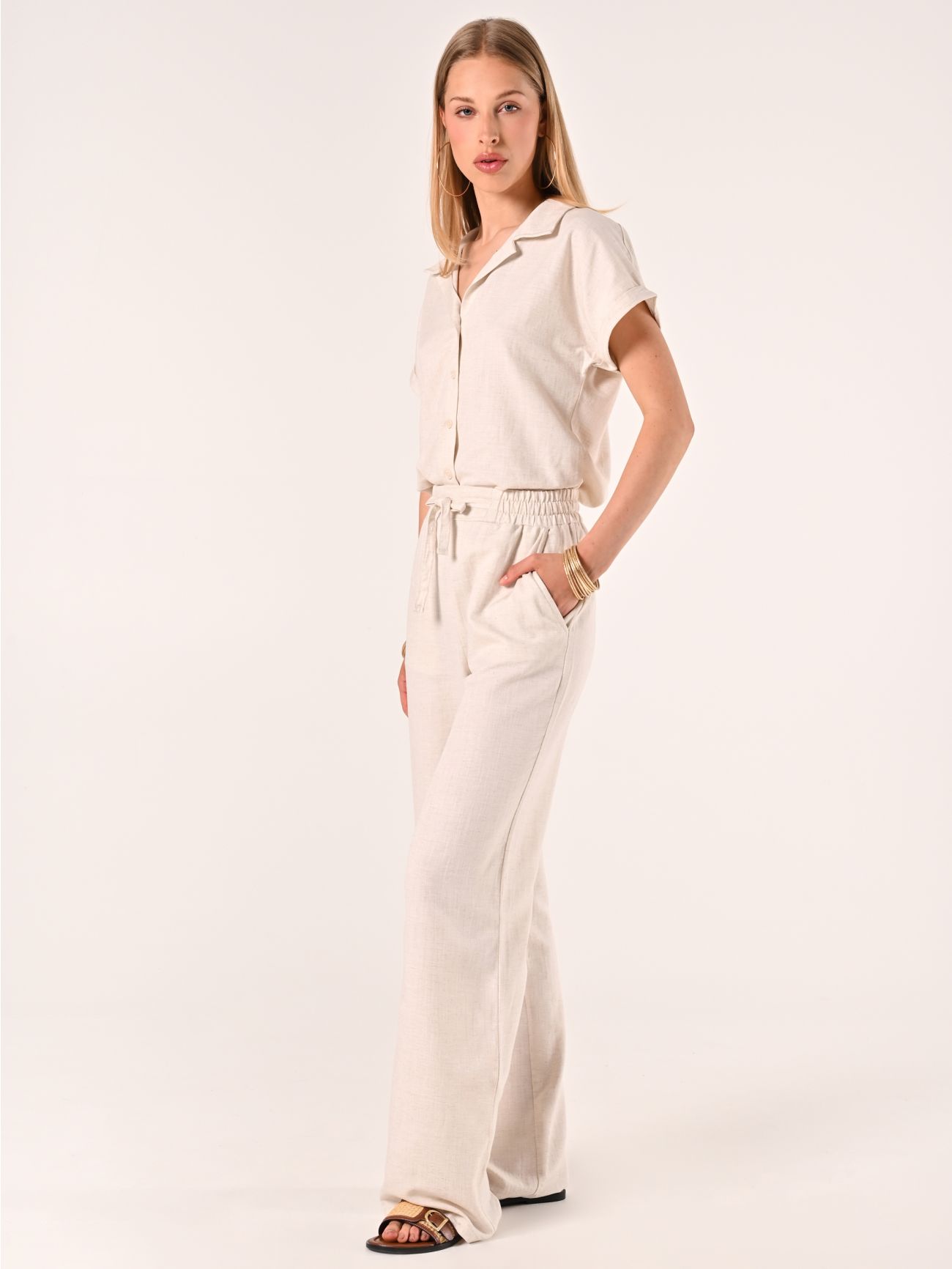 Beige Wide-leg Trousers in Linen Cotton in_i7