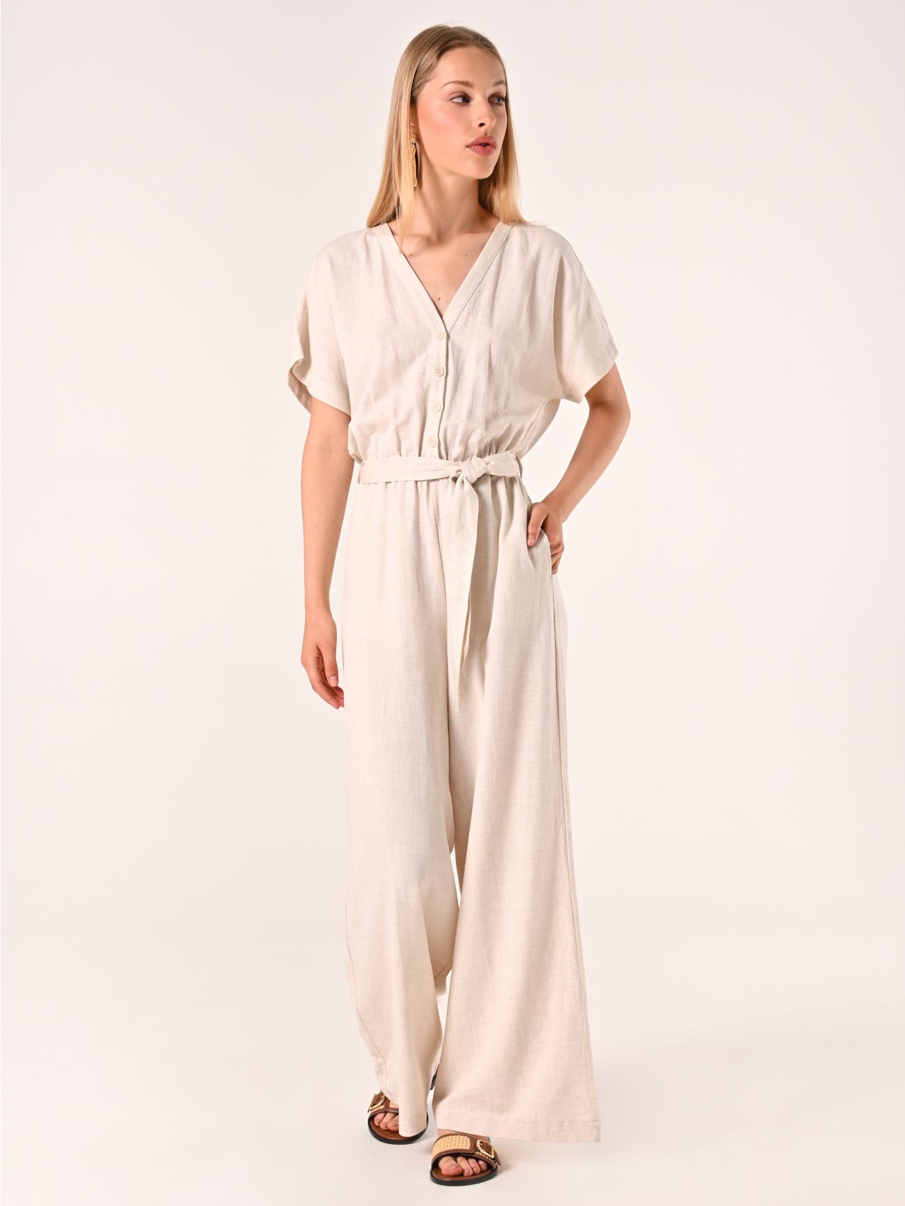 Beige Jumpsuit in Linen Cotton in_i7