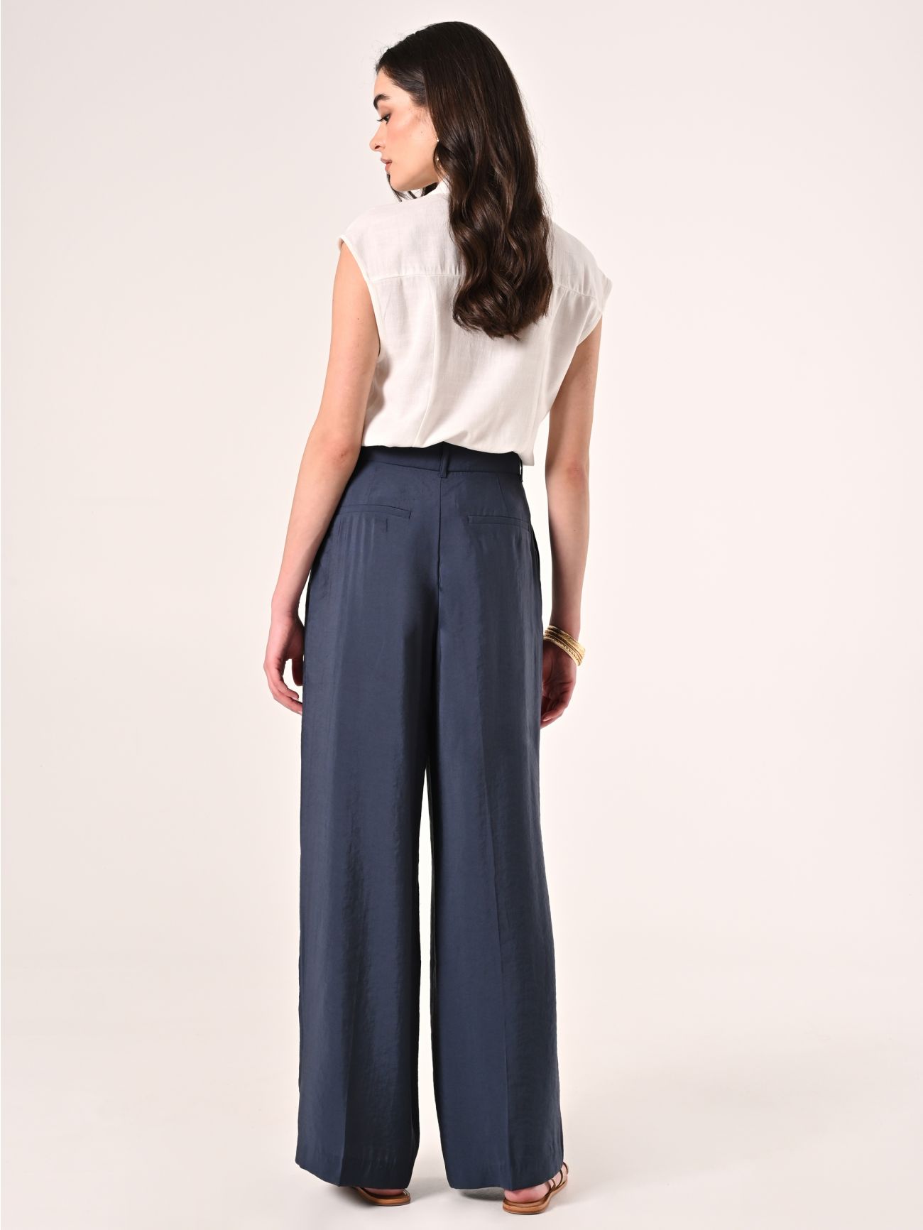 Wide Trousers in Blue Modal Blend det_3