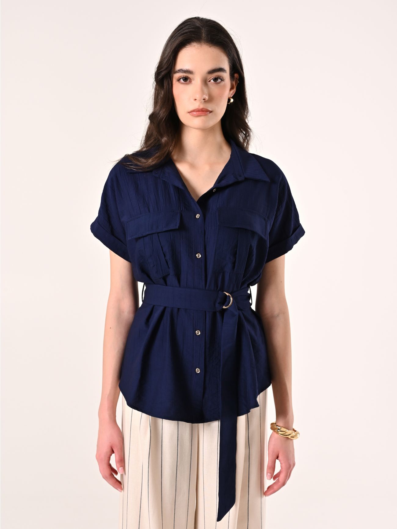 Bluse in Blau mit geprägter Optik det_2