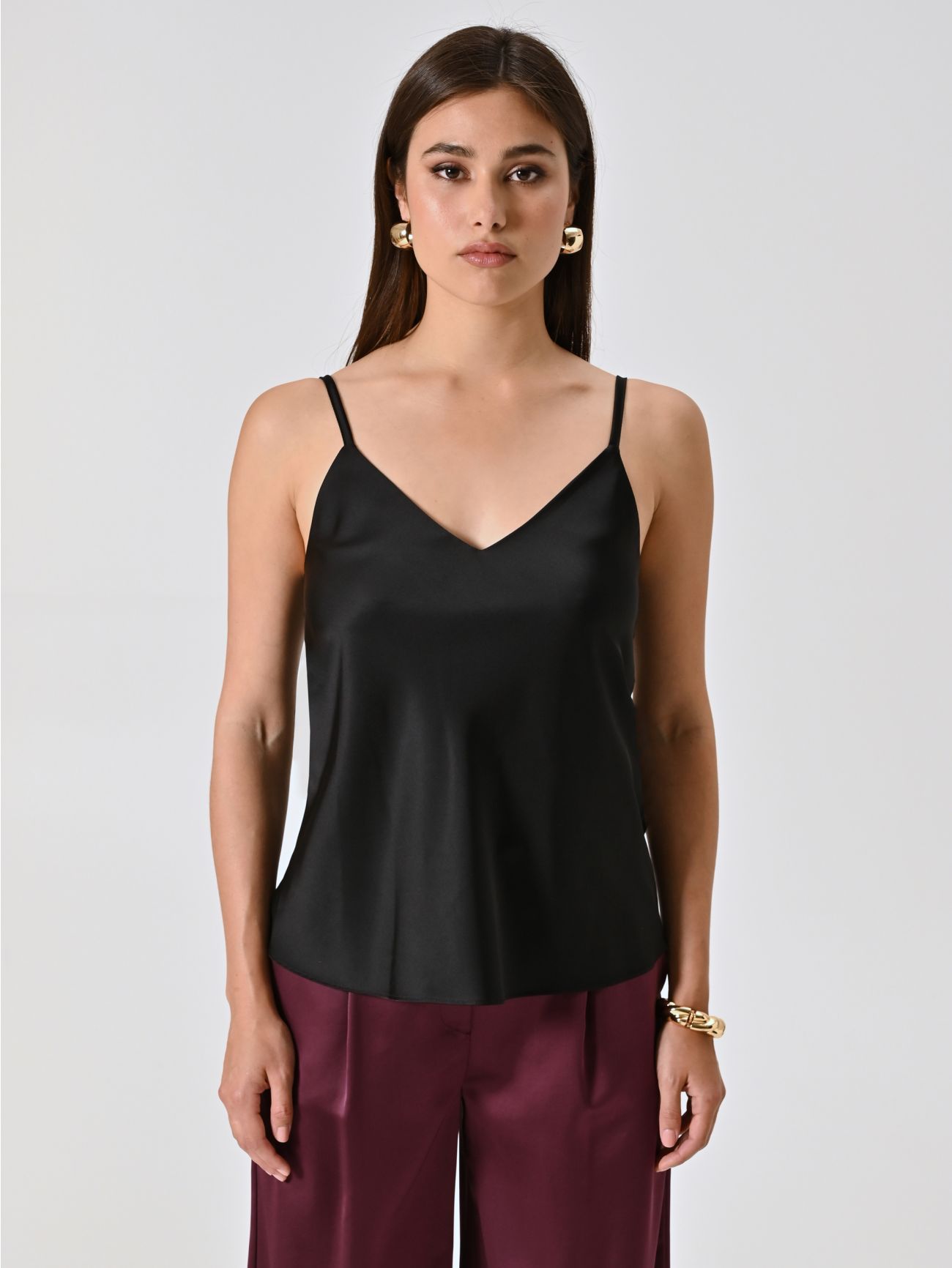 Black Top with Thin Straps det_2