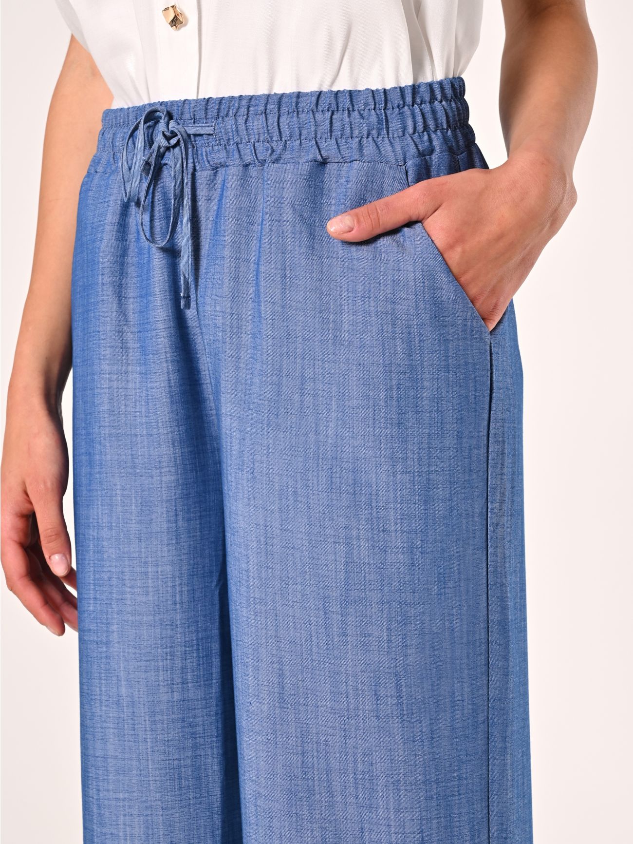 Chambray Trousers in_i5