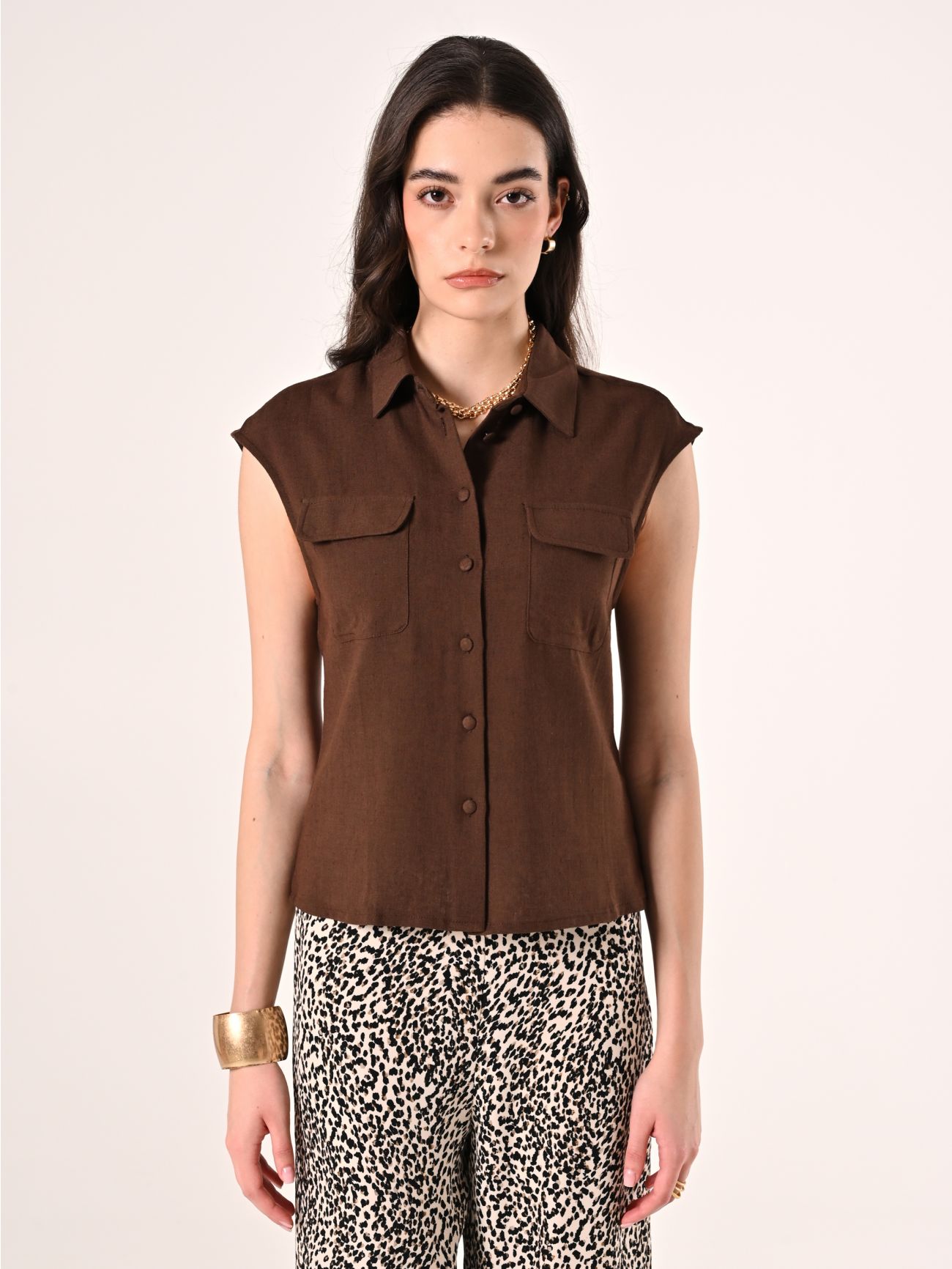 Bluse aus Leinen und Viskose in Braun det_2