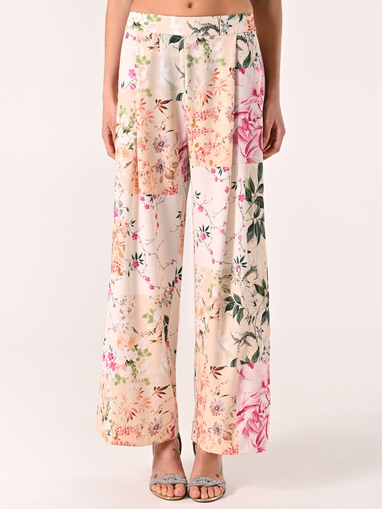Pantalon souple imprimé fleuri det_2