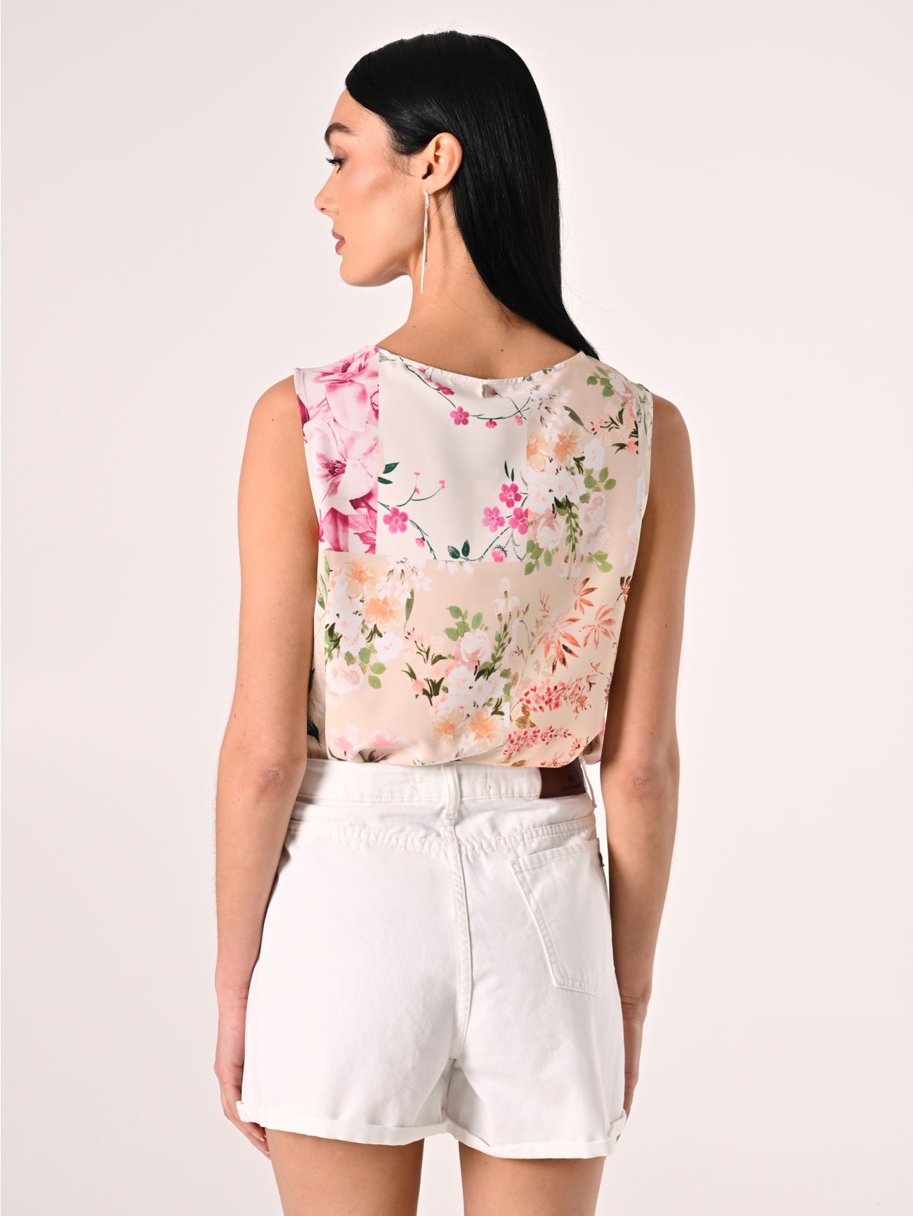 Top mit Blumenmuster det_3