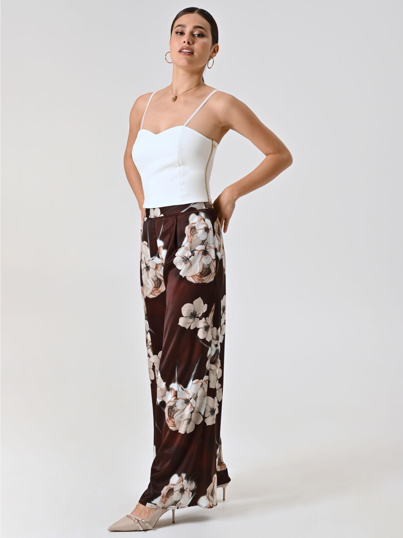 Pantalon imprimé fleuri in_i7