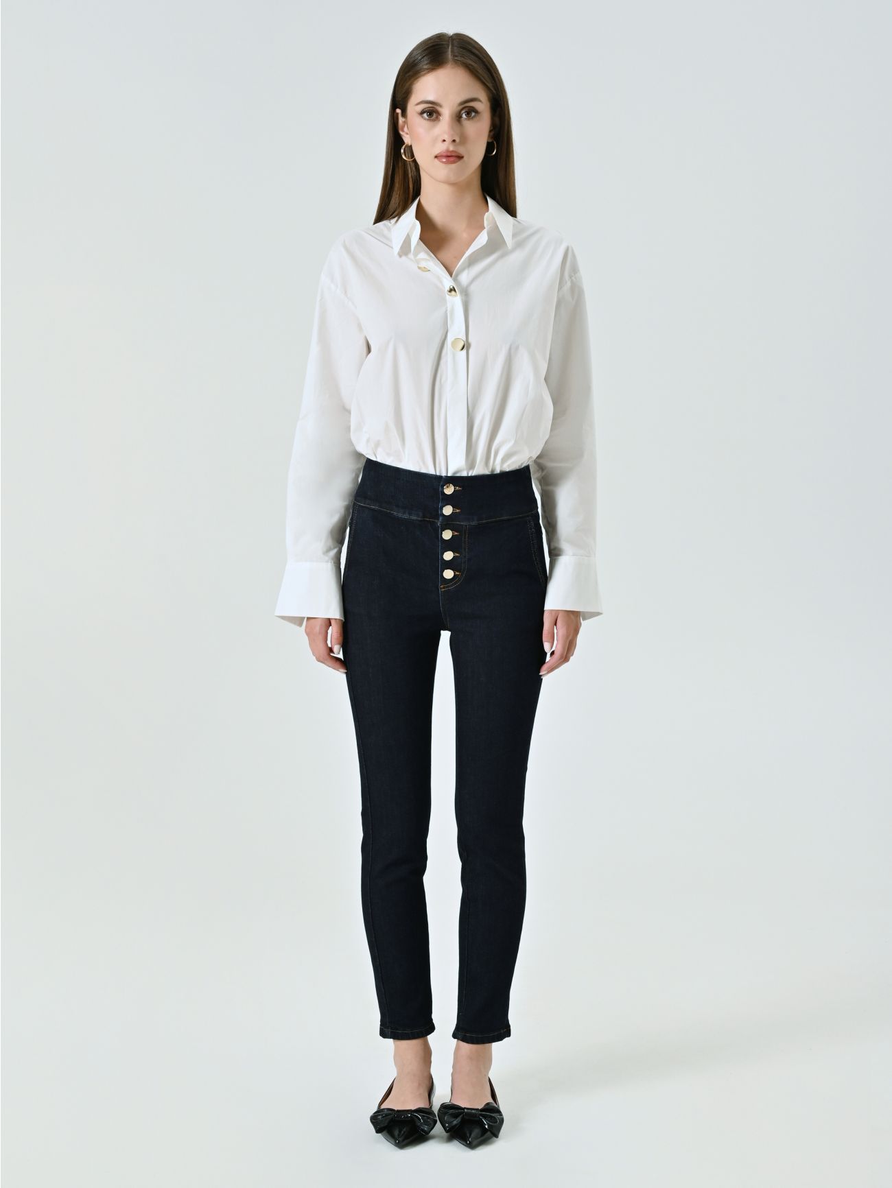 Slim-Fit-Jeans mit Stretchanteil in dunkler Waschung det_1