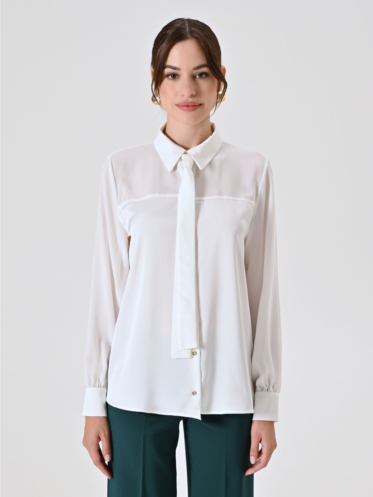 Camicia Bianca con Fiocco Removibile det_2
