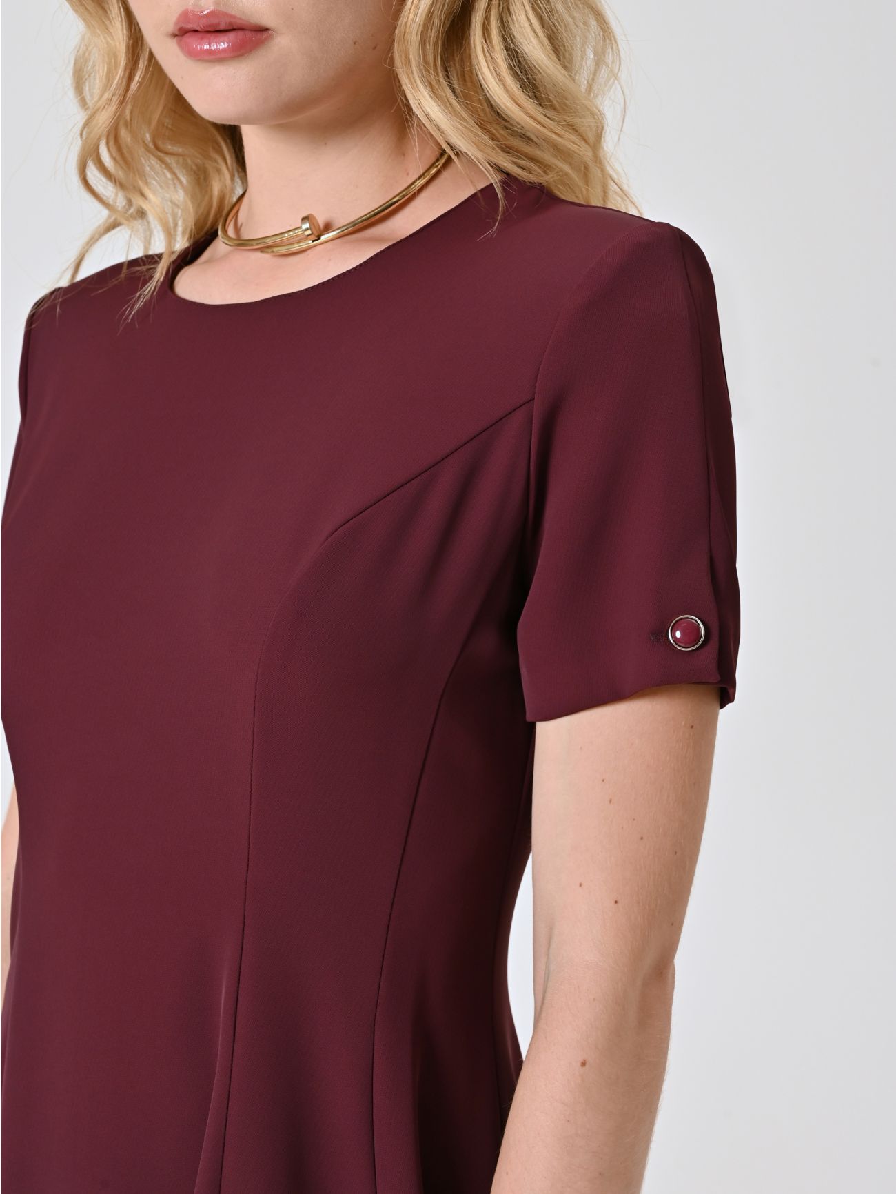 Kleid mit Tellerrock in Bordeaux aus Cady in_i5