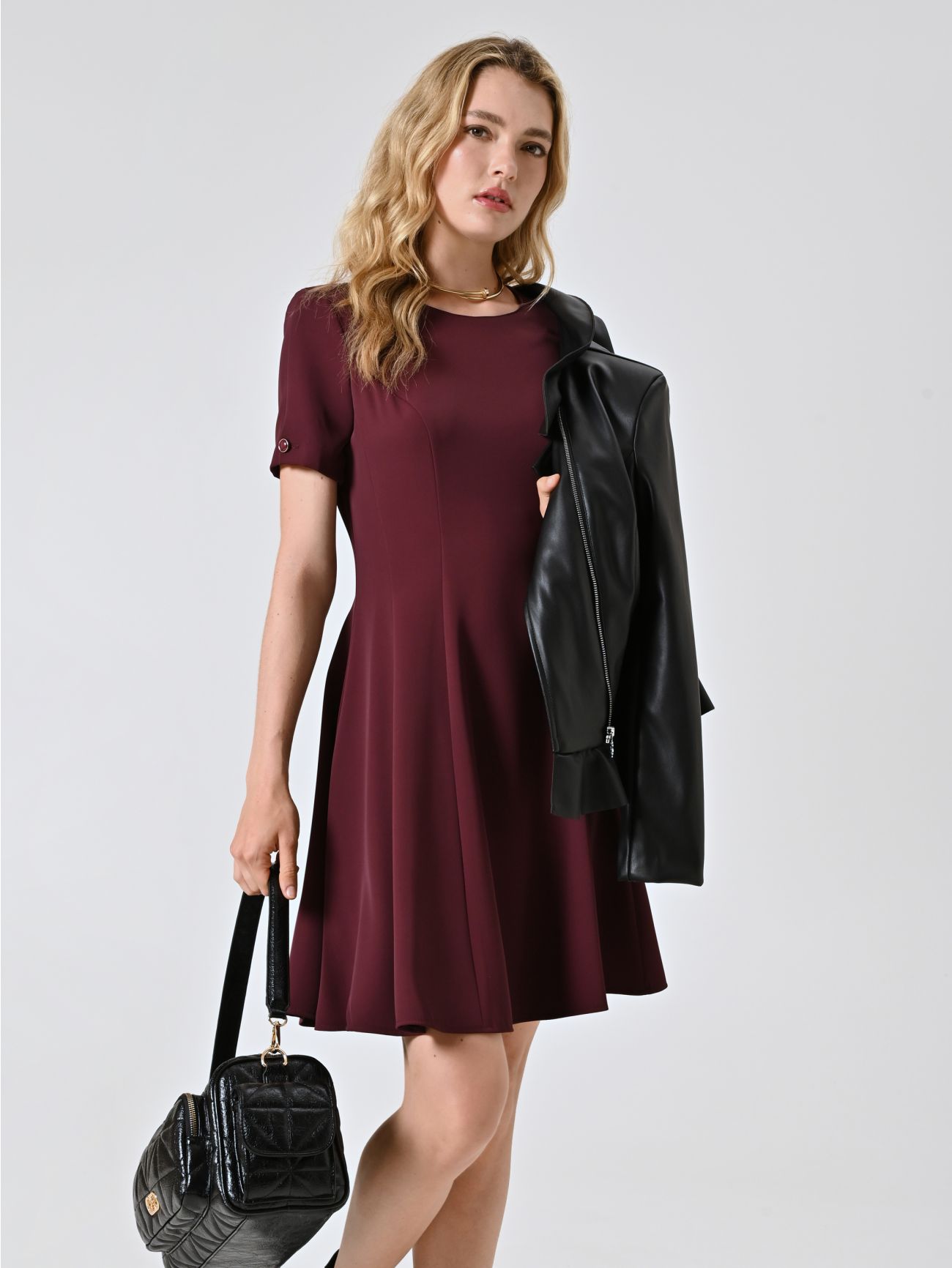 Kleid mit Tellerrock in Bordeaux aus Cady sp_e1
