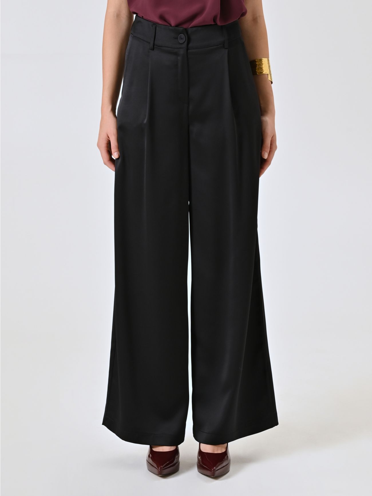 Pantalon noir en satin det_2