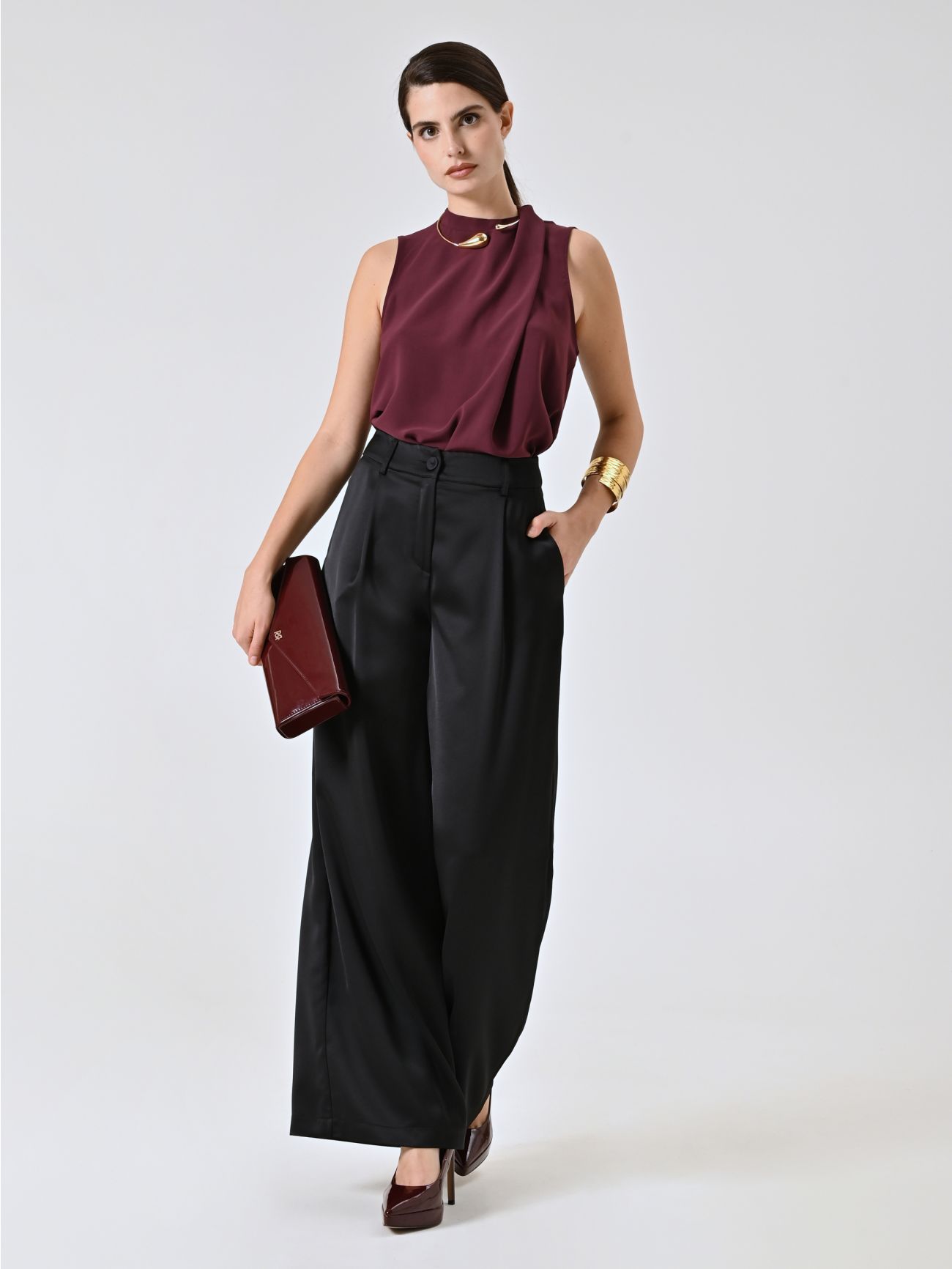 Pantalon noir en satin sp_e1