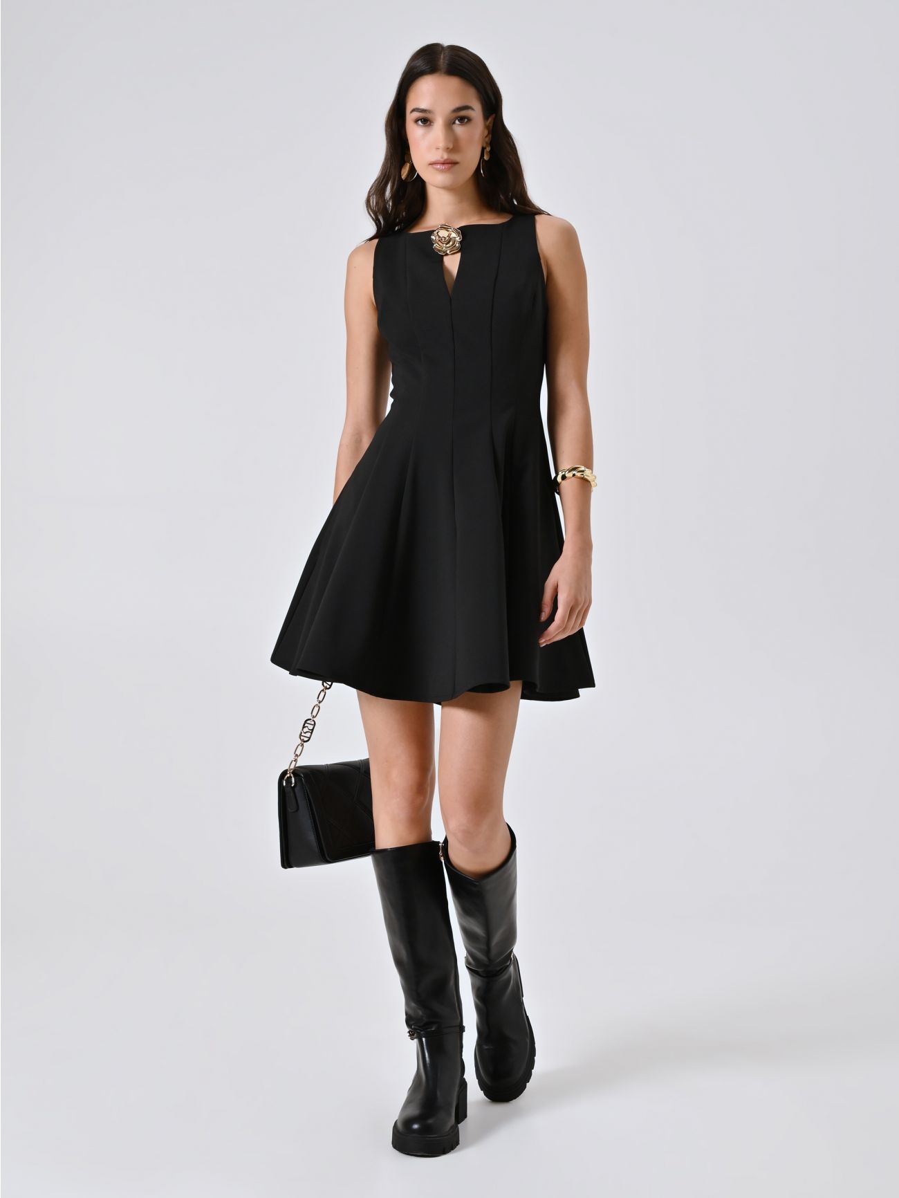 Robe évasée noire sp_e1
