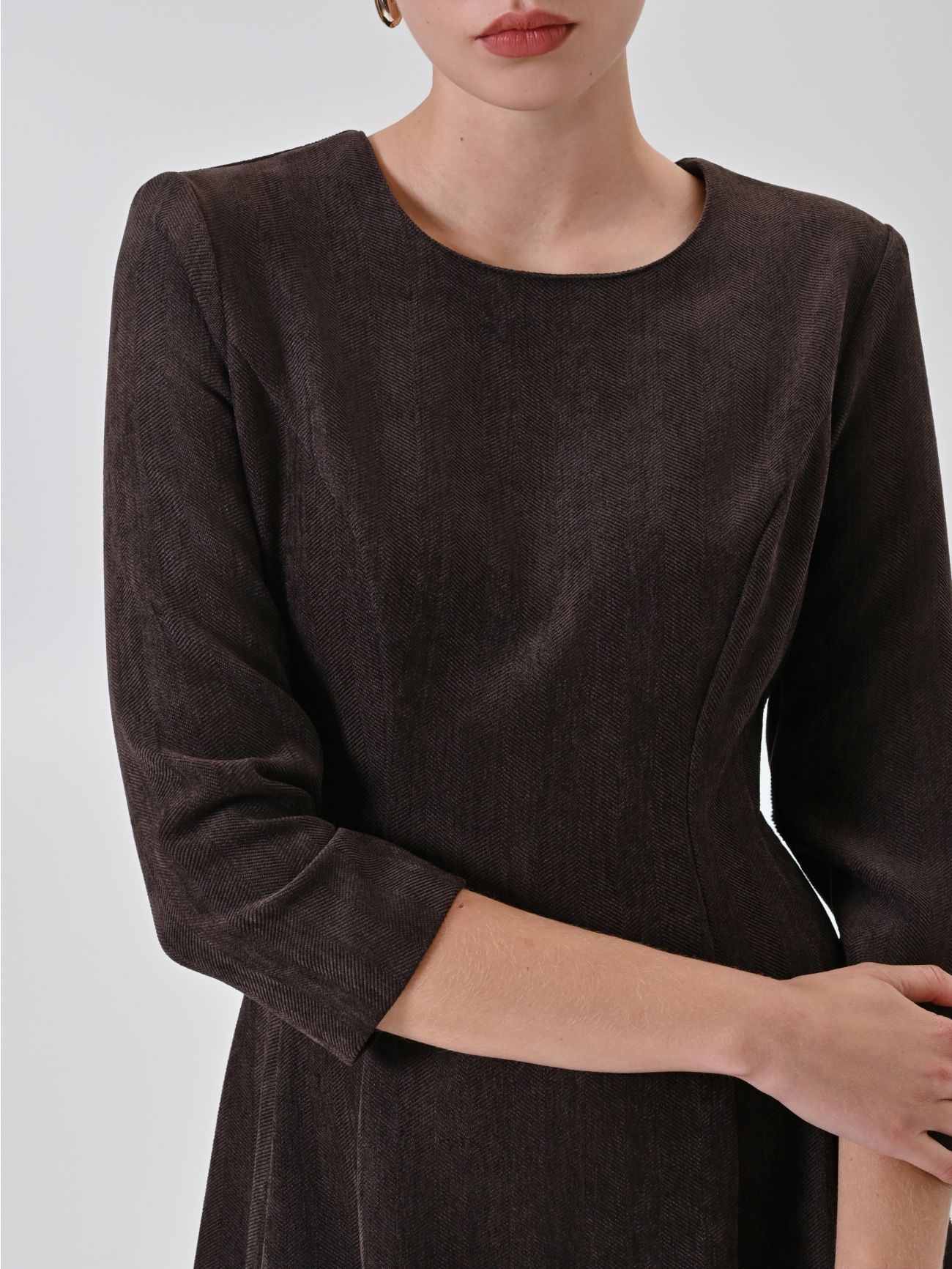 Robe patineuse en velours chocolat in_i5
