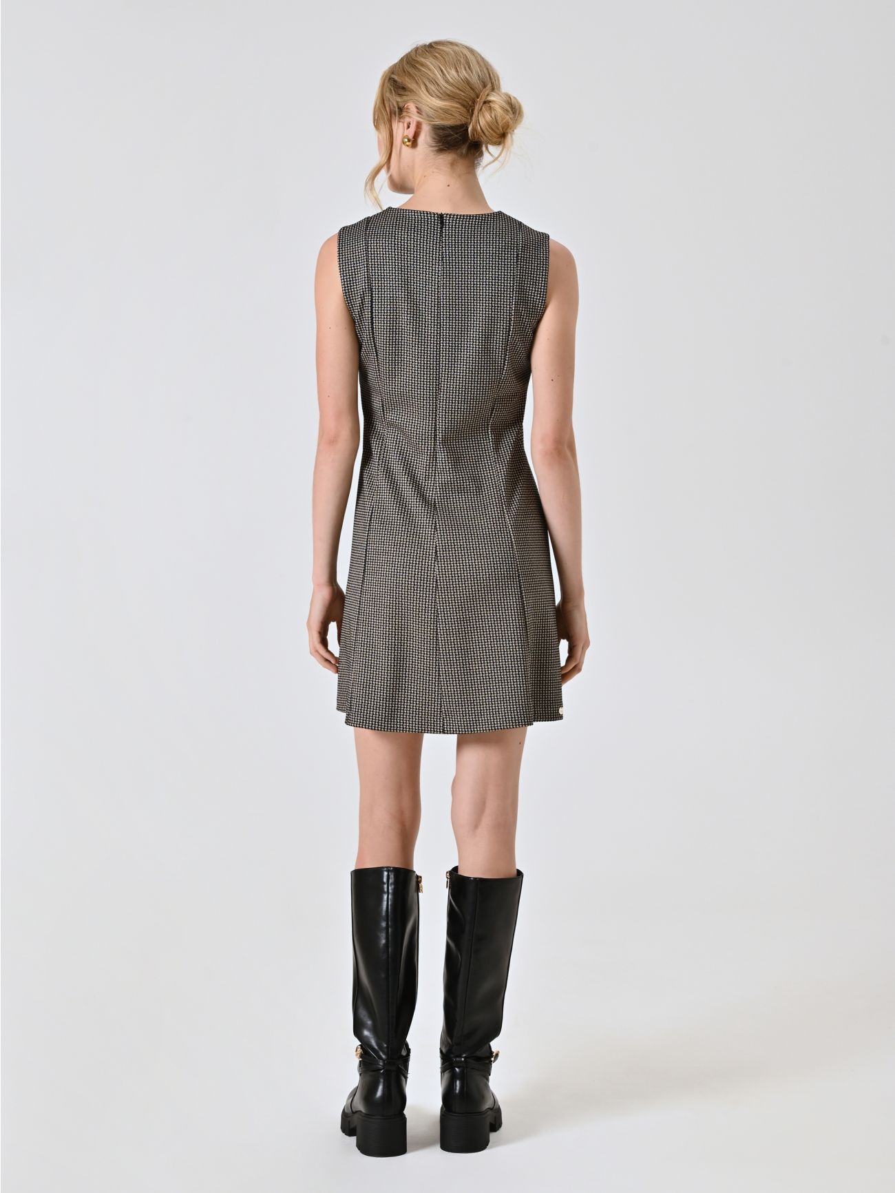 Kleid mit Hahnentrittmuster det_3