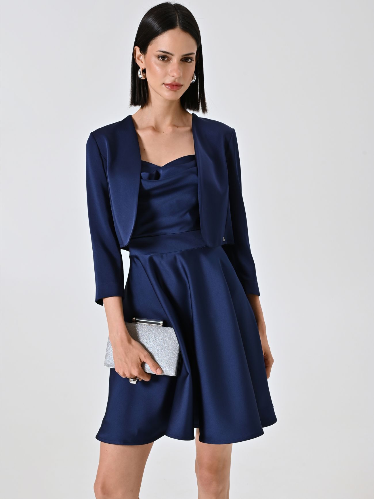 Bolero aus Satin in Blau sp_e1