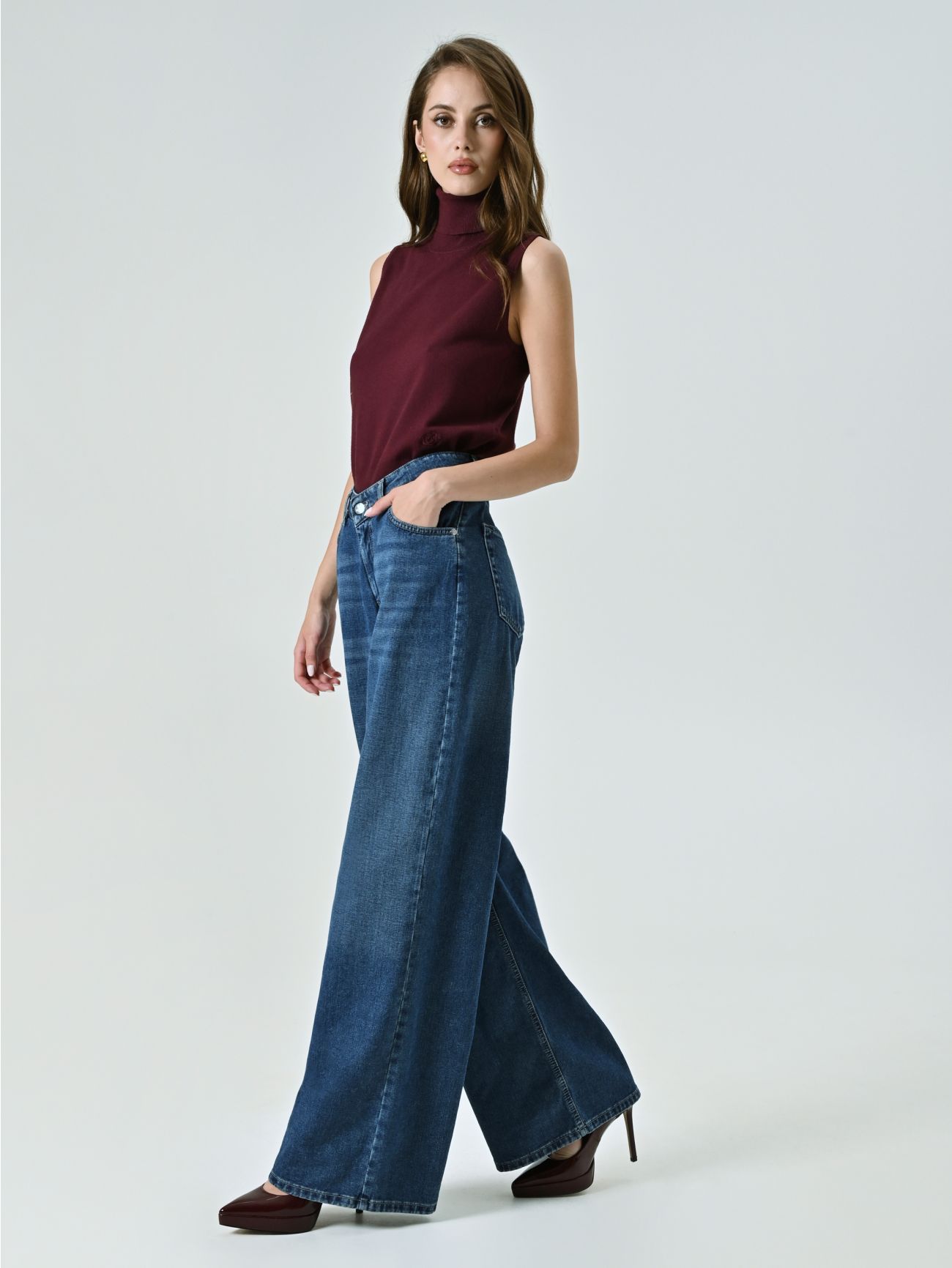 Relaxed-fit Jeans in_i7