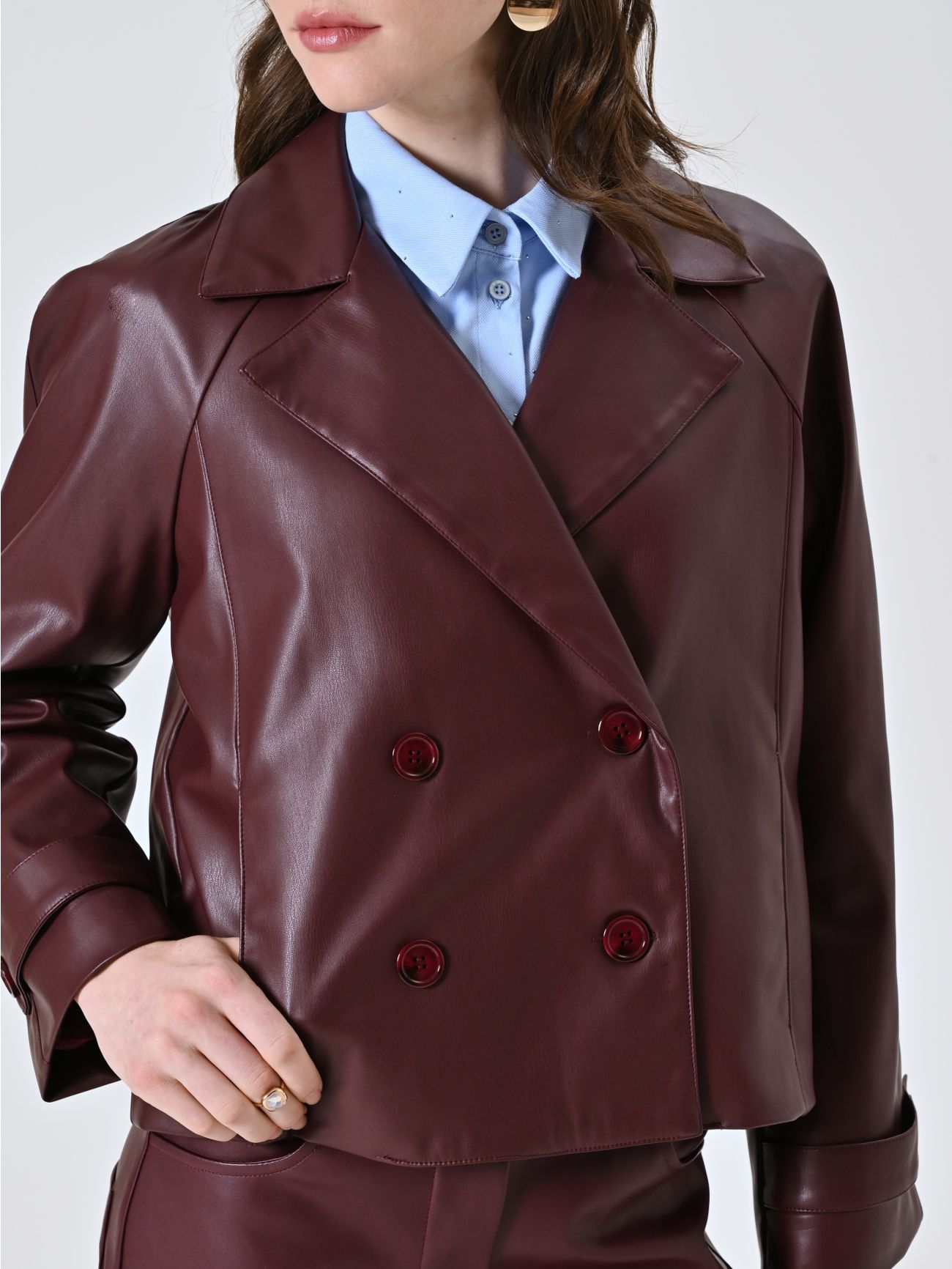 Chaqueta cruzada de piel sintética burdeos in_i5
