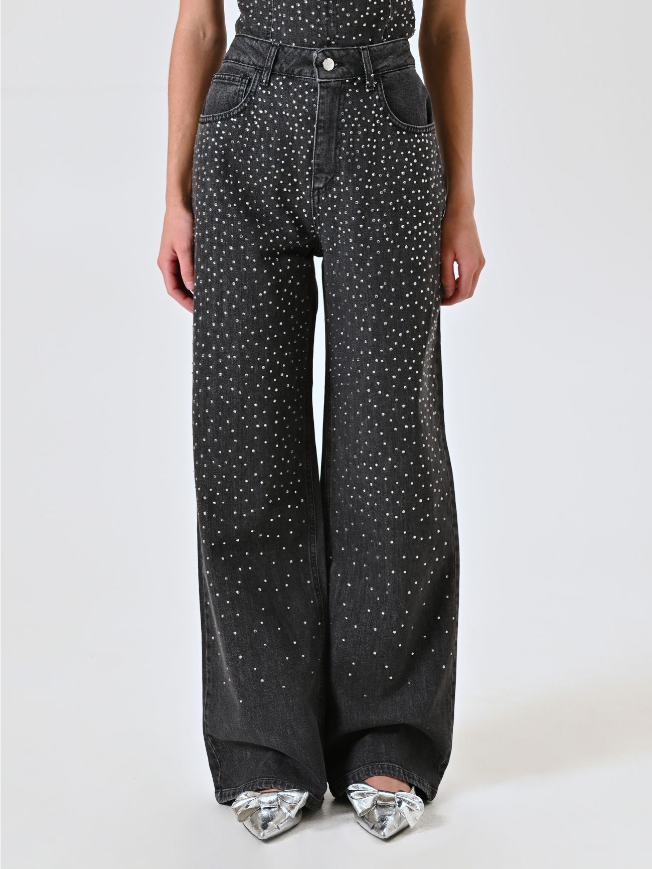 Grey Rhinestone Jeans det_2