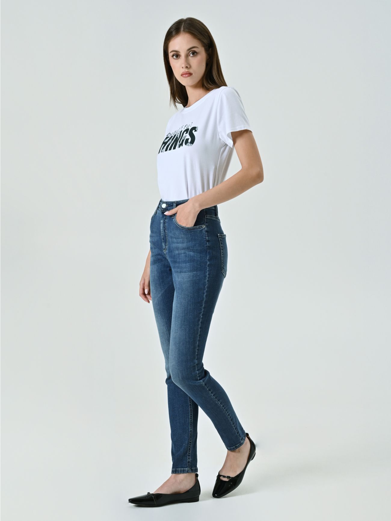 Skinny-Jeans mit hoher Taille in_i7